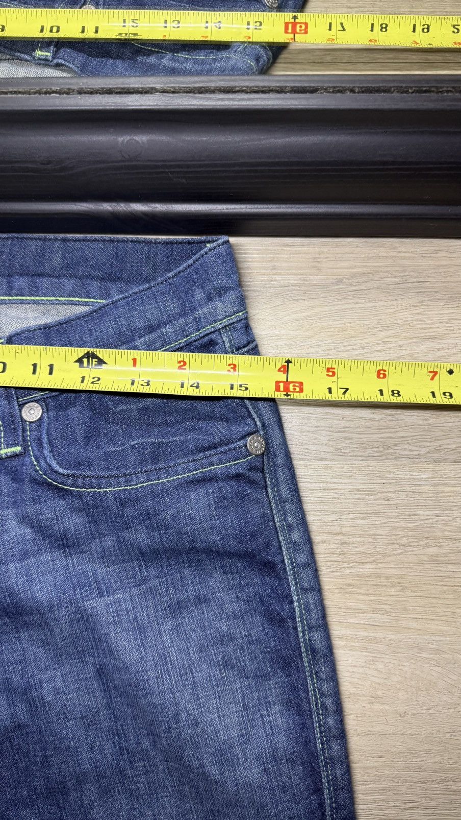 Rock & Republic Y2K 2000s Rock & Republic Kurt Embroidered Flared Denim Jean Size 28" / US 6 / IT 42 - 5 Thumbnail