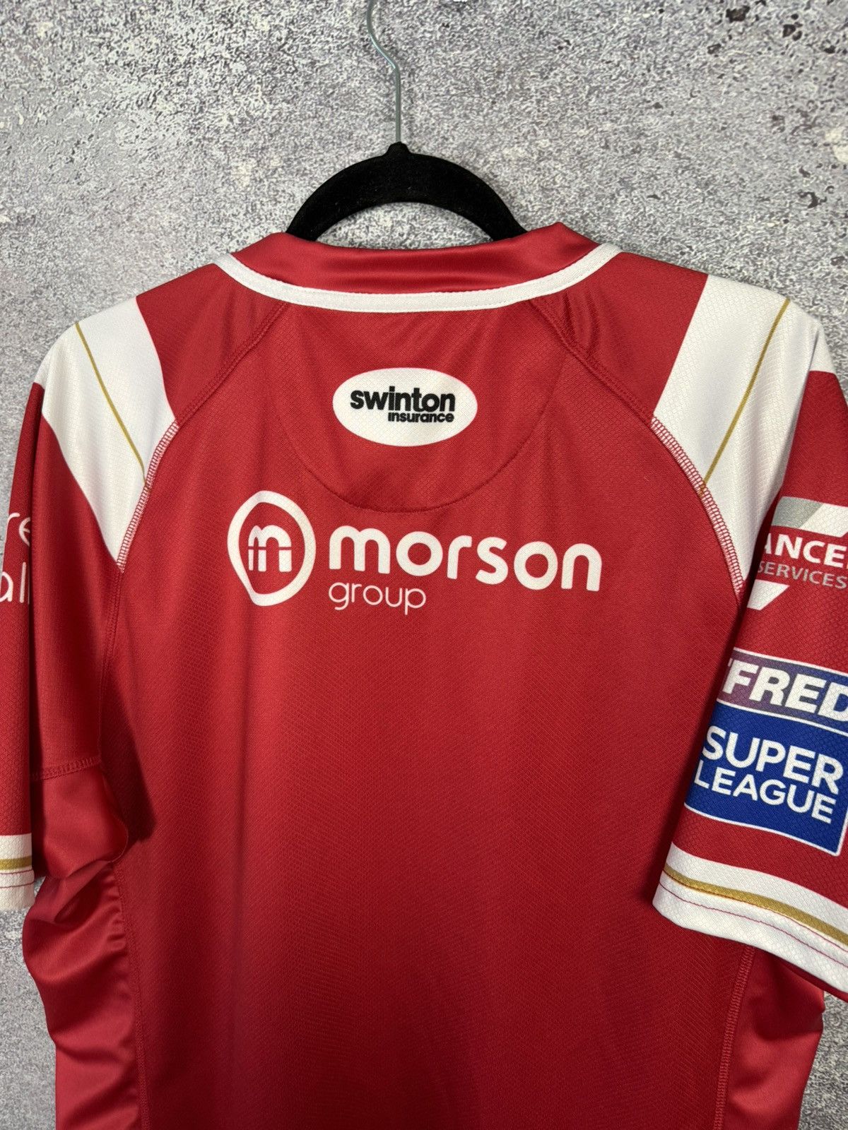 Vintage Salford Red Devils Rugby Jersey Men’s Size XL Size US XL / EU 56 / 4 - 19 Thumbnail