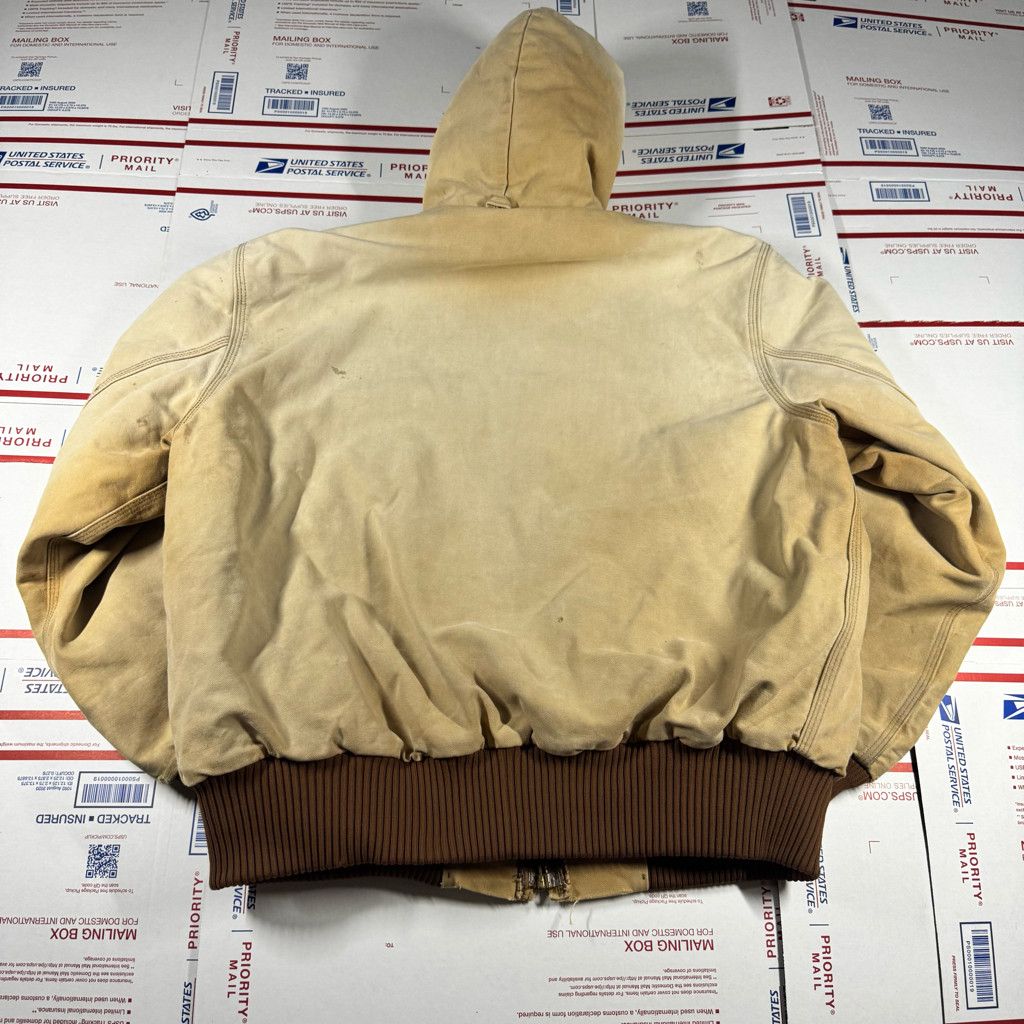 Carhartt Carhartt Work Jacket Tan Mens Size Large Hooded Distressed Size US L / EU 52-54 / 3 - 2 Thumbnail