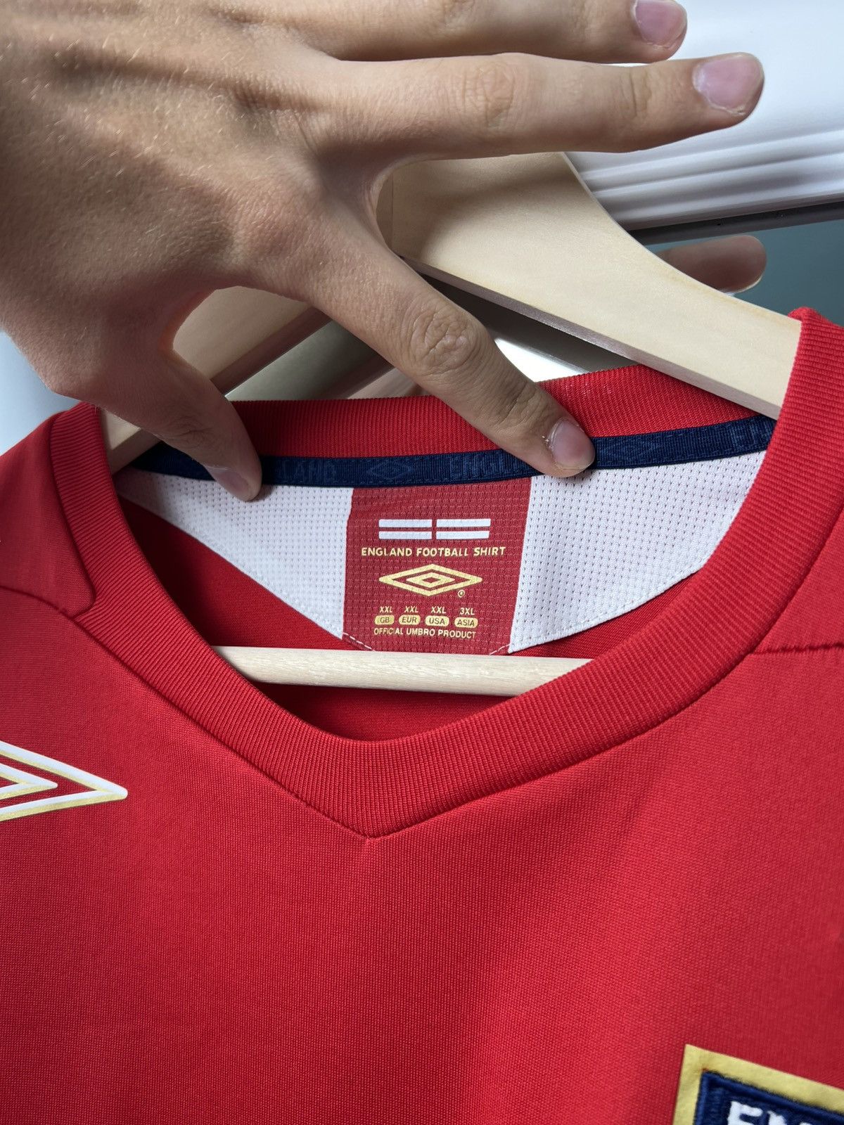 Vintage England 2006 Umbro Red Away Shirt 2XL (Fits XL) –Beckham Era Size US XXL / EU 58 / 5 - 7 Thumbnail