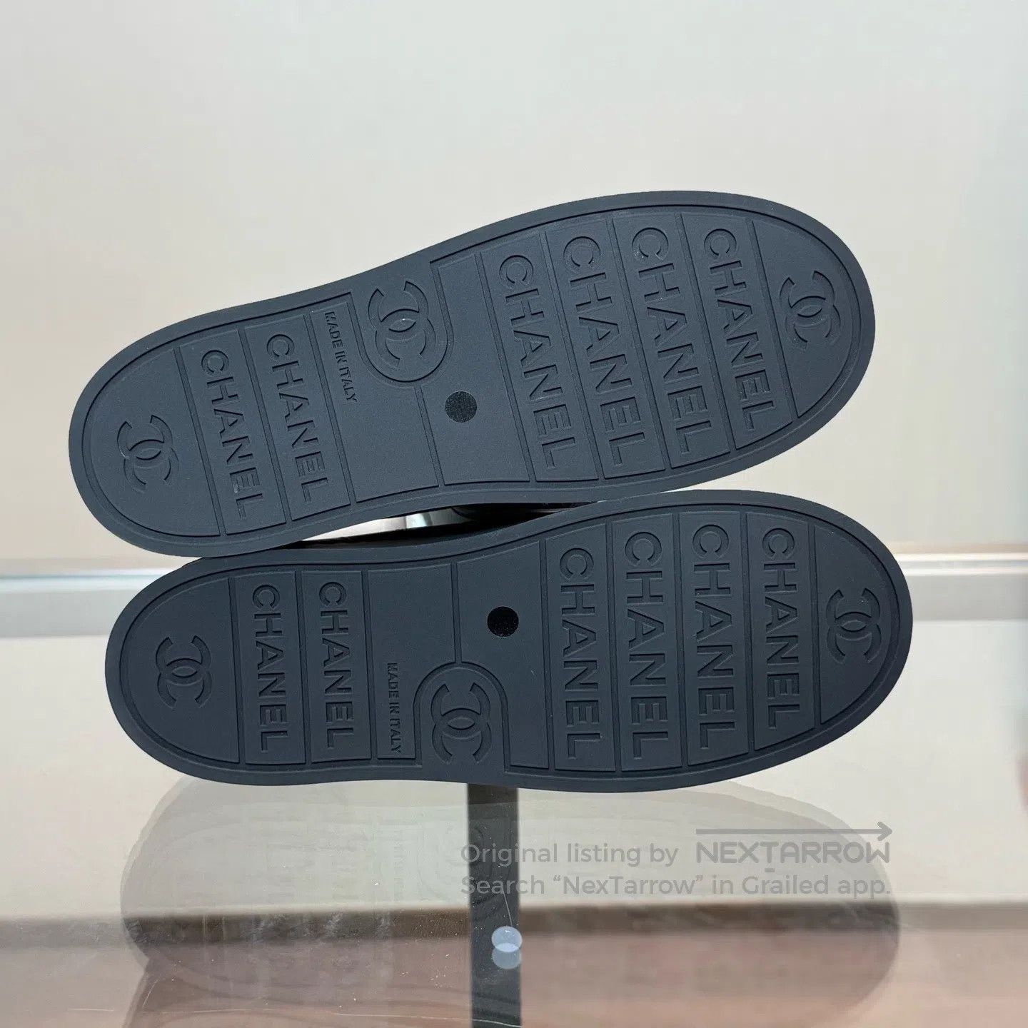 Chanel Chanel 25P black patent leather sneakers with a full-print Size US 7 / IT 37 - 7 Thumbnail