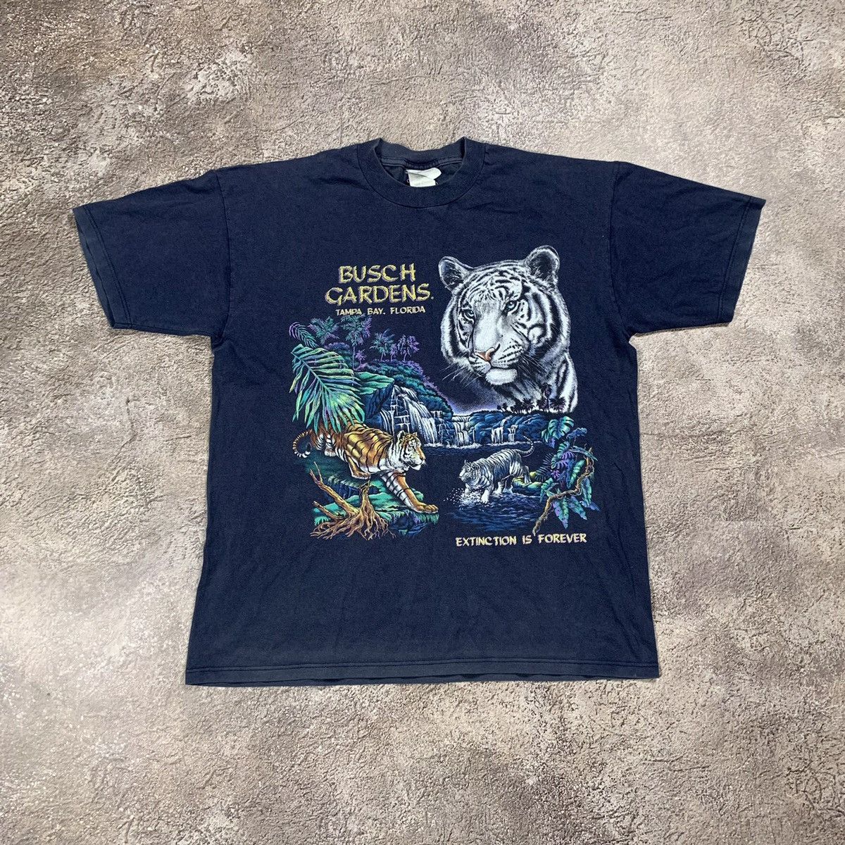 Vintage Vintage 90s Busch Gardens Tiger Graphic Tee Streetwear L Size US L / EU 52-54 / 3 - 2 Thumbnail