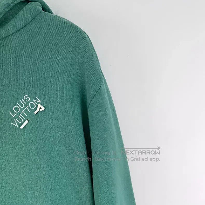 Louis Vuitton Louis Vuitton Lake green pin logo embroidered cotton hoode Size US M / EU 48-50 / 2 - 3 Thumbnail