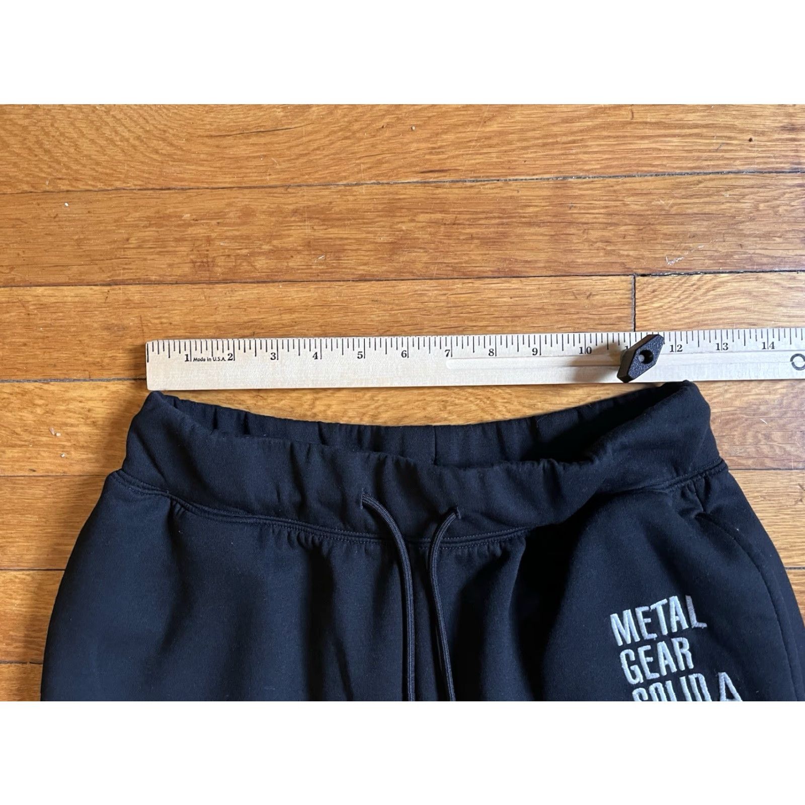 Vintage METAL GEAR SOLID Δ x GU Sweatpants Men’s Medium Black Size US 31 - 6 Thumbnail