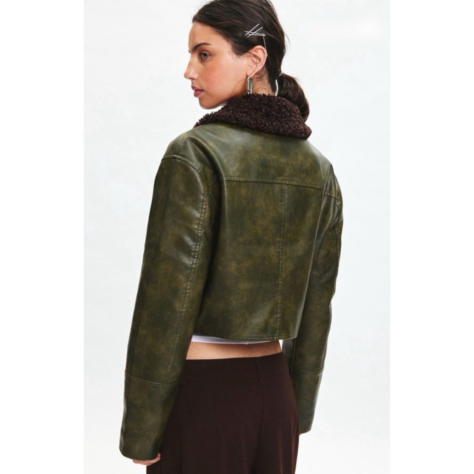 Bdg Urban Outfitters BDG Janine Faux Leather Cropped Jacket S Size S / US 4 / IT 40 - 16 Thumbnail