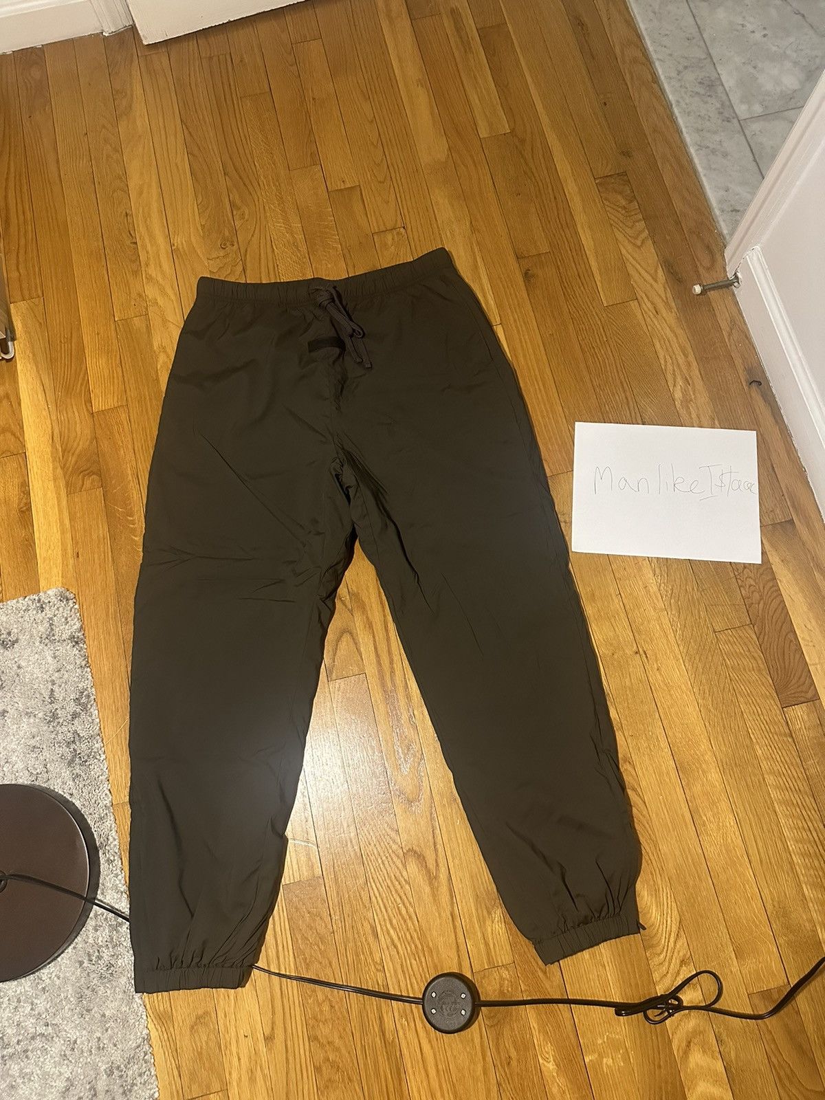 Essentials × Fear of God Fear of God Essentials Nylon Joggers Size US 32 / EU 48 - 1 Thumbnail