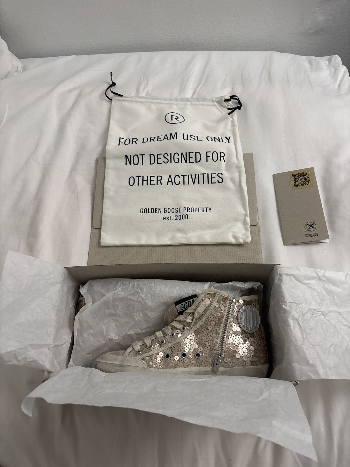 Golden Goose FRANCY PENSTAR SEQUIN GOLDEN GOOSE Size US 8 / IT 38 - 1 Thumbnail