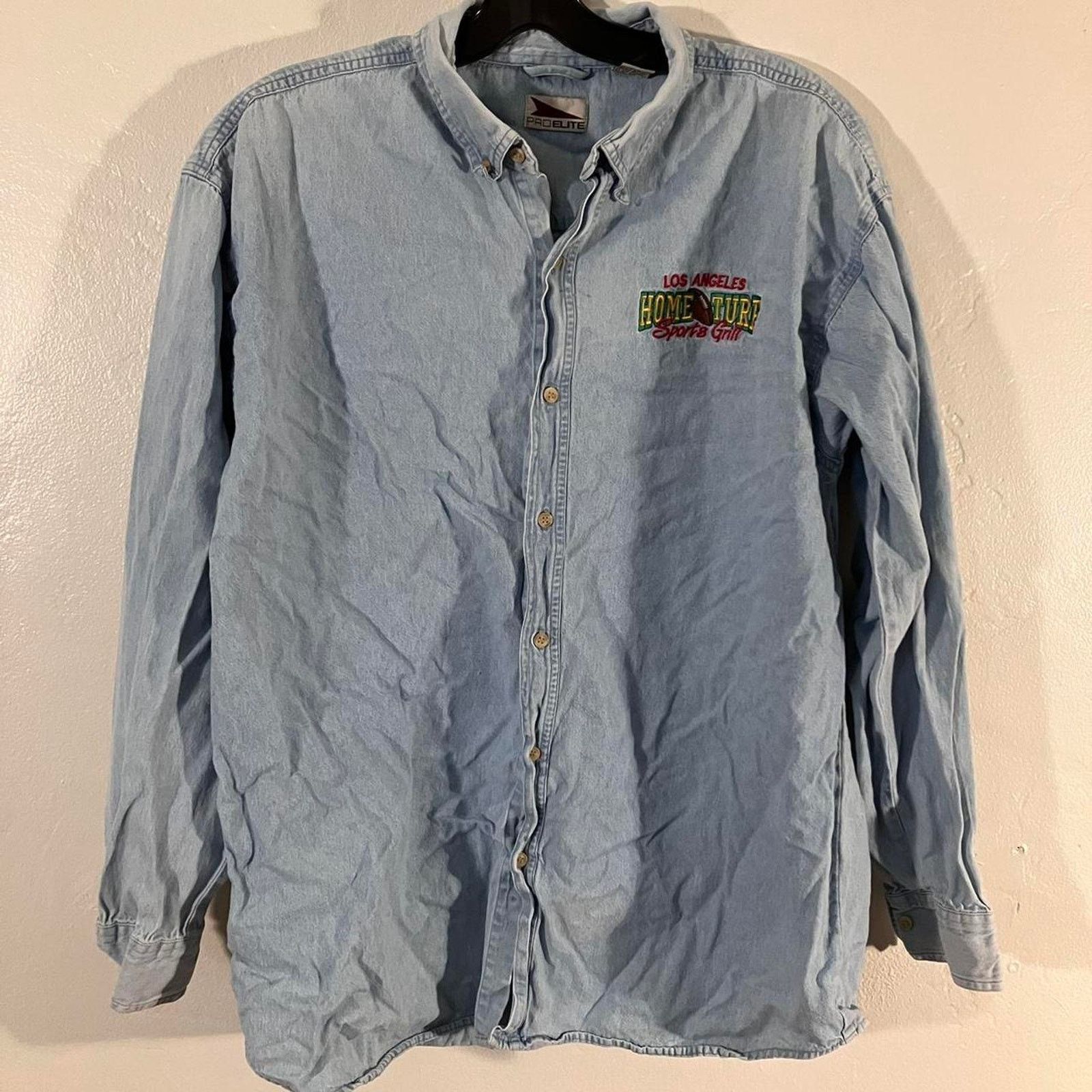 Pro Edge Los Angeles Home Turf Sports Grill Light Wash Denim Shacket Size US XL / EU 56 / 4 - 1 Thumbnail