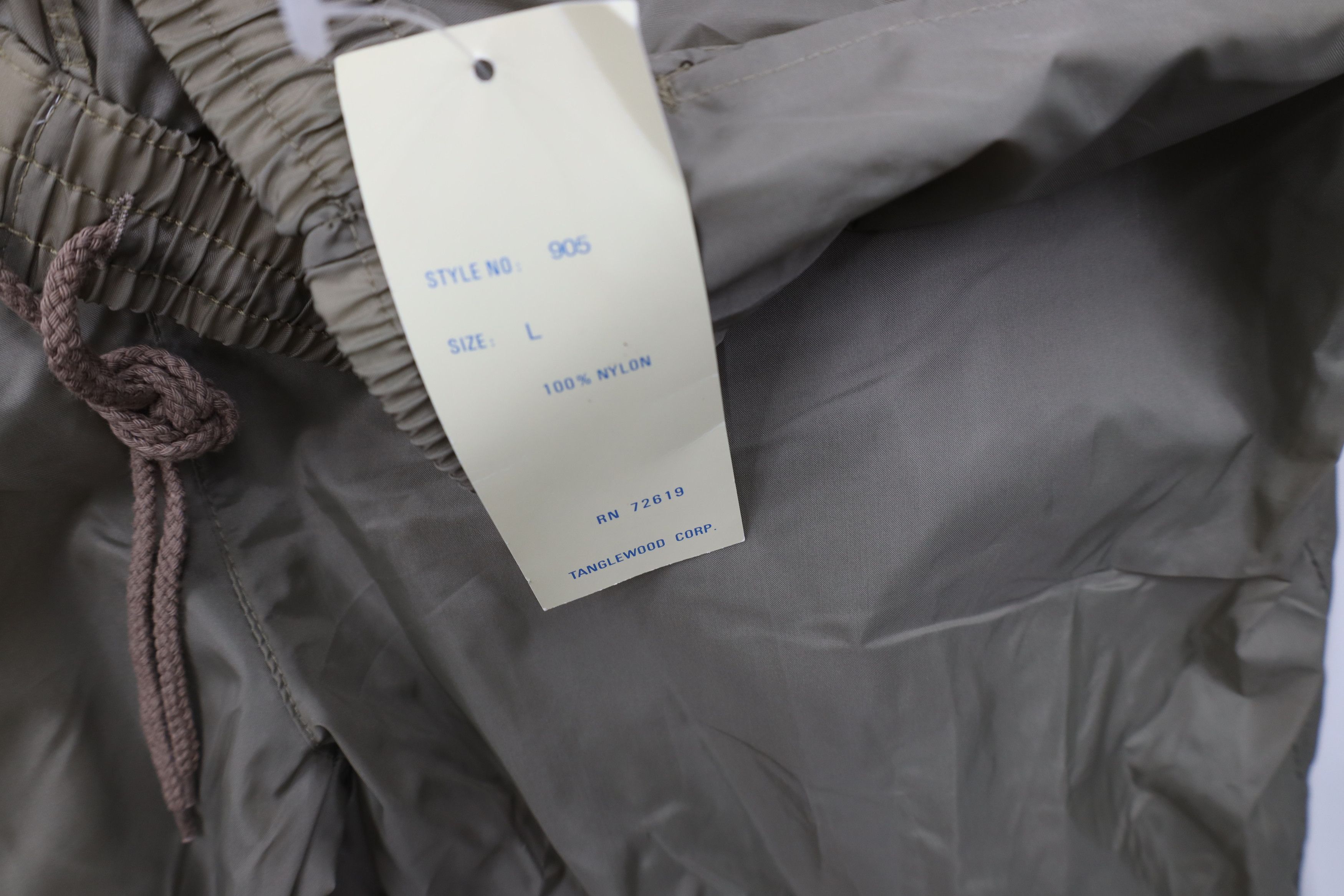 Vintage Deadstock Vintage 90s Streetwear Windbreaker Joggers Pants Size US 36 / EU 52 - 9 Thumbnail