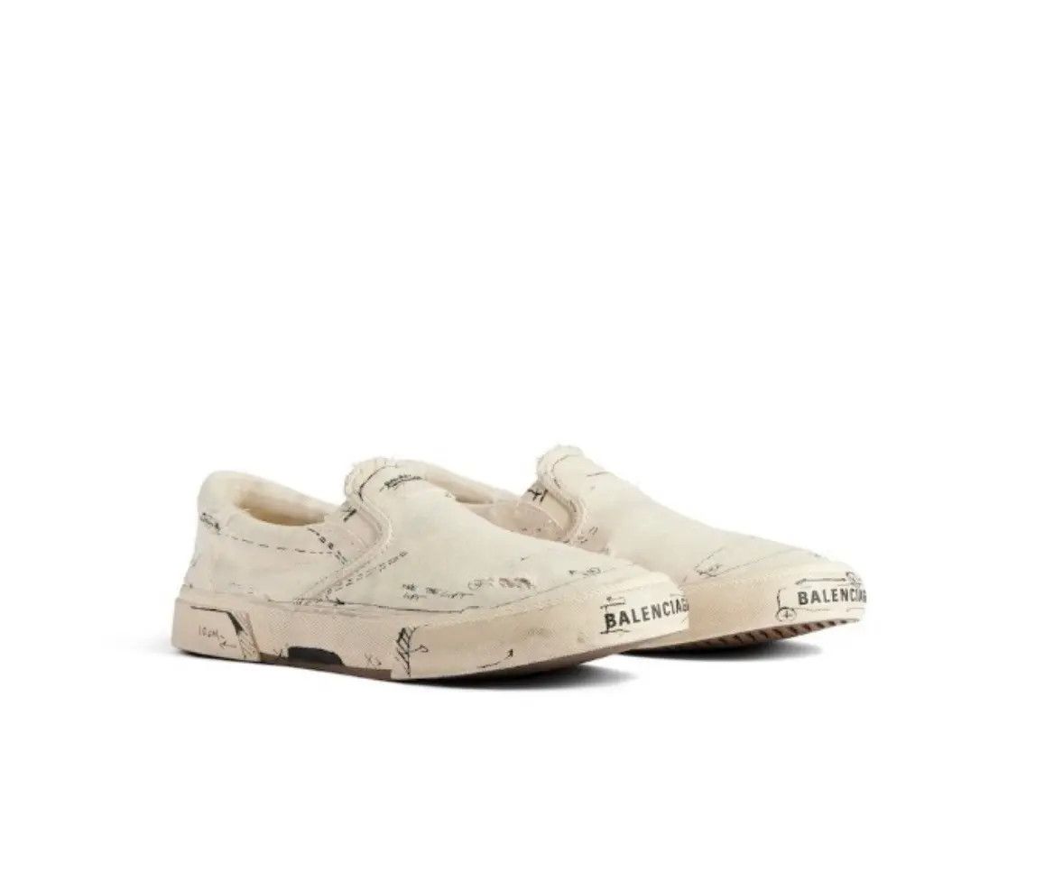 Balenciaga o1w1db11225 Paris Slip On Sketch Sneakers in Beige Size US 12 / EU 45 - 2 Thumbnail