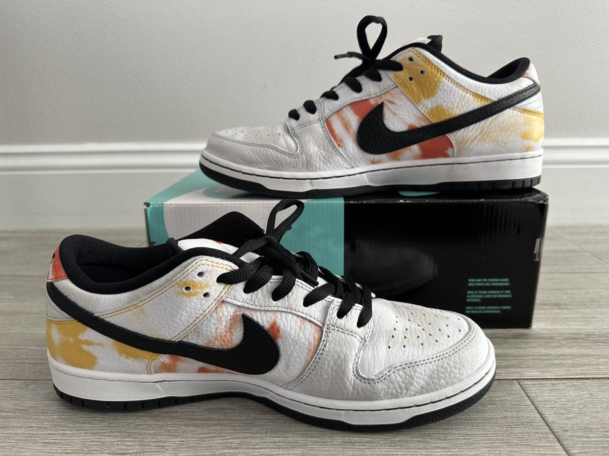 Nike Nike SB Dunk Low Tie Die Rayguns White Black Orange Flash 12 Size US 12 / EU 45 - 2 Thumbnail