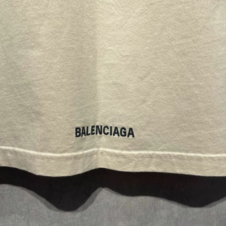 Balenciaga Balenciaga Hem Embroidery Logo Short Sleeve Size US M / EU 48-50 / 2 - 3 Thumbnail