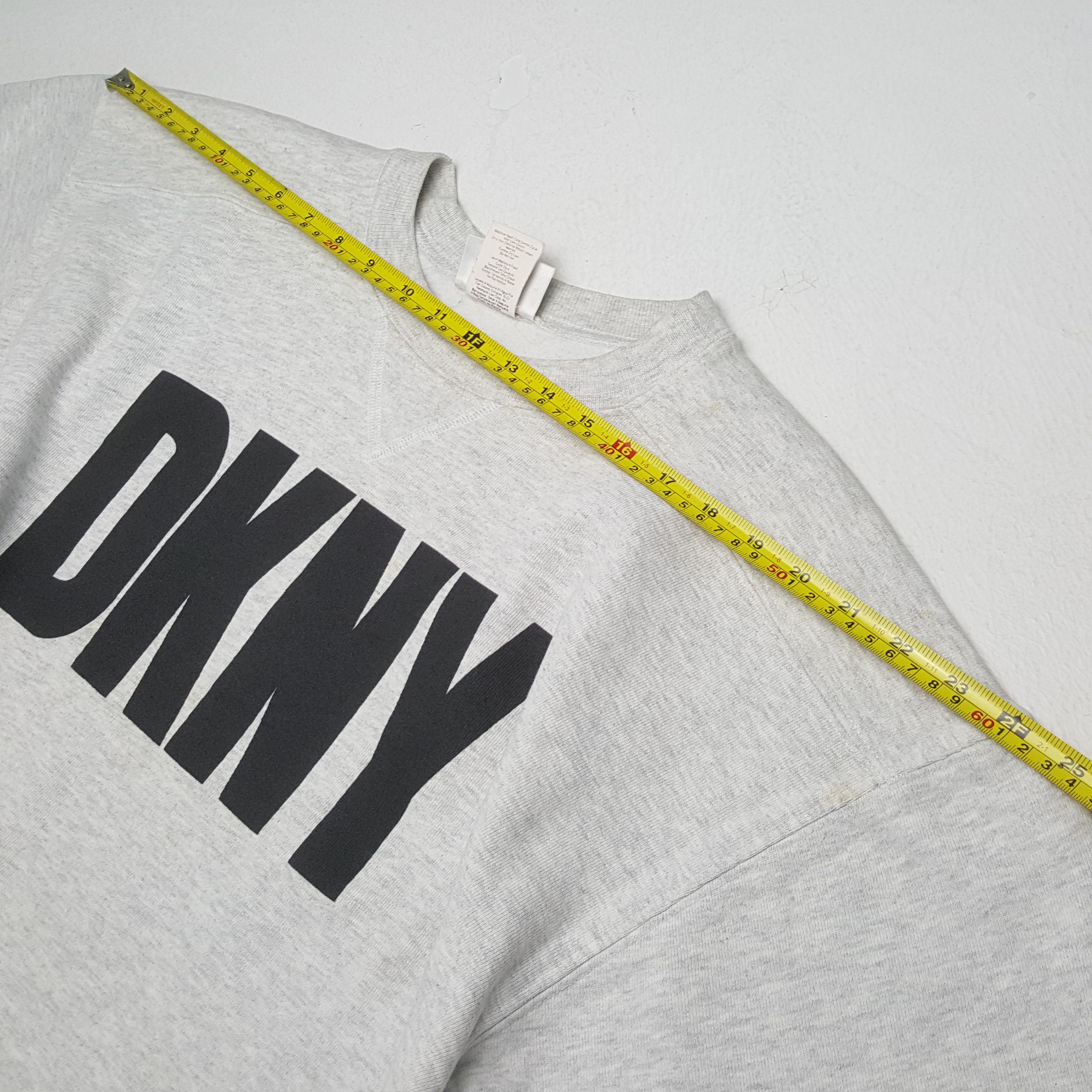 DKNY × Vintage DKNY JEANS Center Spellout Design Sweatshirt Size US L / EU 52-54 / 3 - 4 Thumbnail