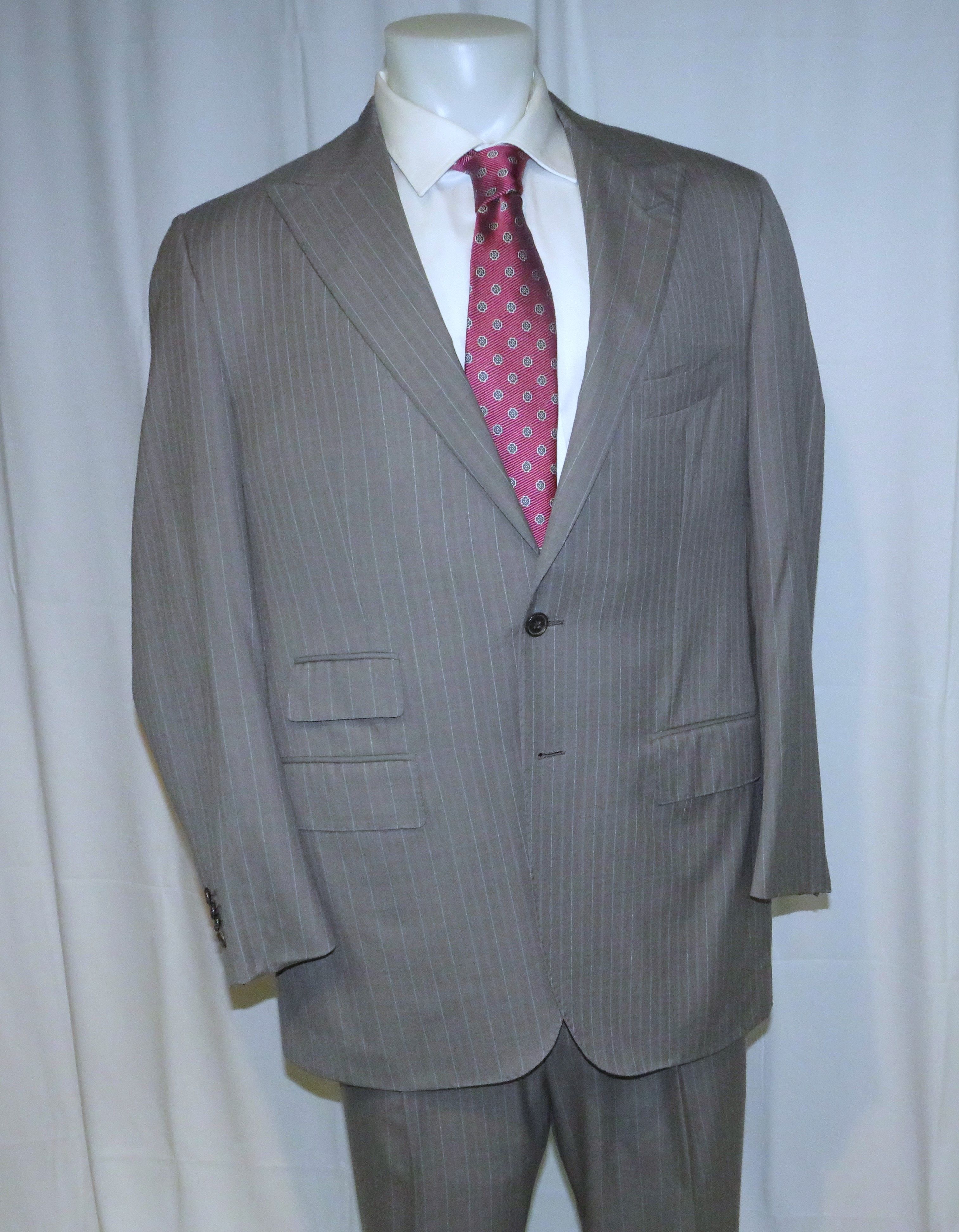 Other Marcello Vero Gray Striped Bespoke Two Button Suit 43R Size 42R - 9 Thumbnail