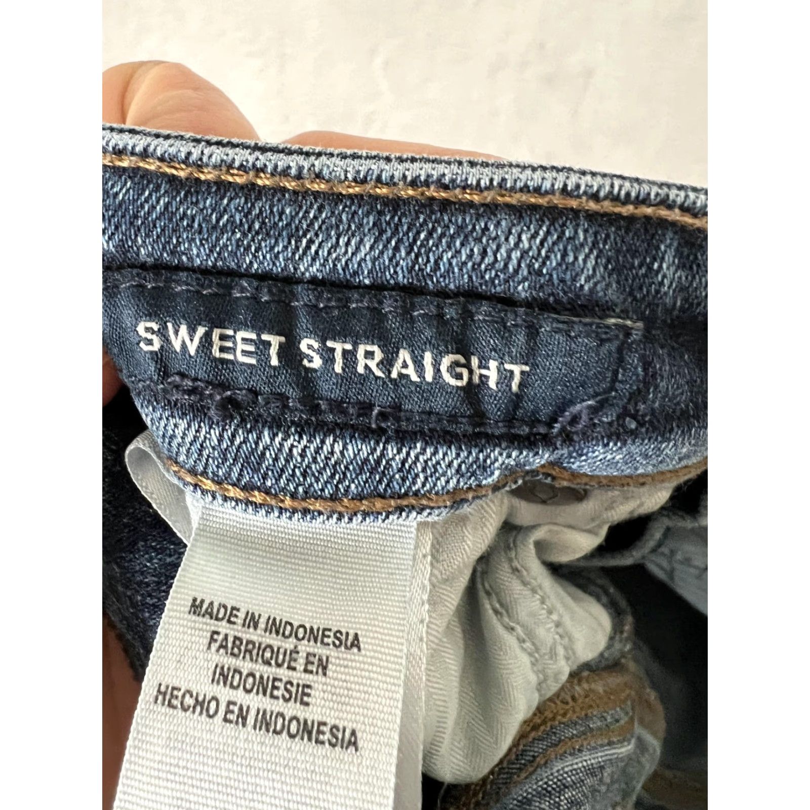 Lucky Brand Lucky Brand Sweet Straight Jeans Womens 4 Blue Medium Wash Stretch Denim Size 27" / US 4 / IT 40 - 7 Thumbnail