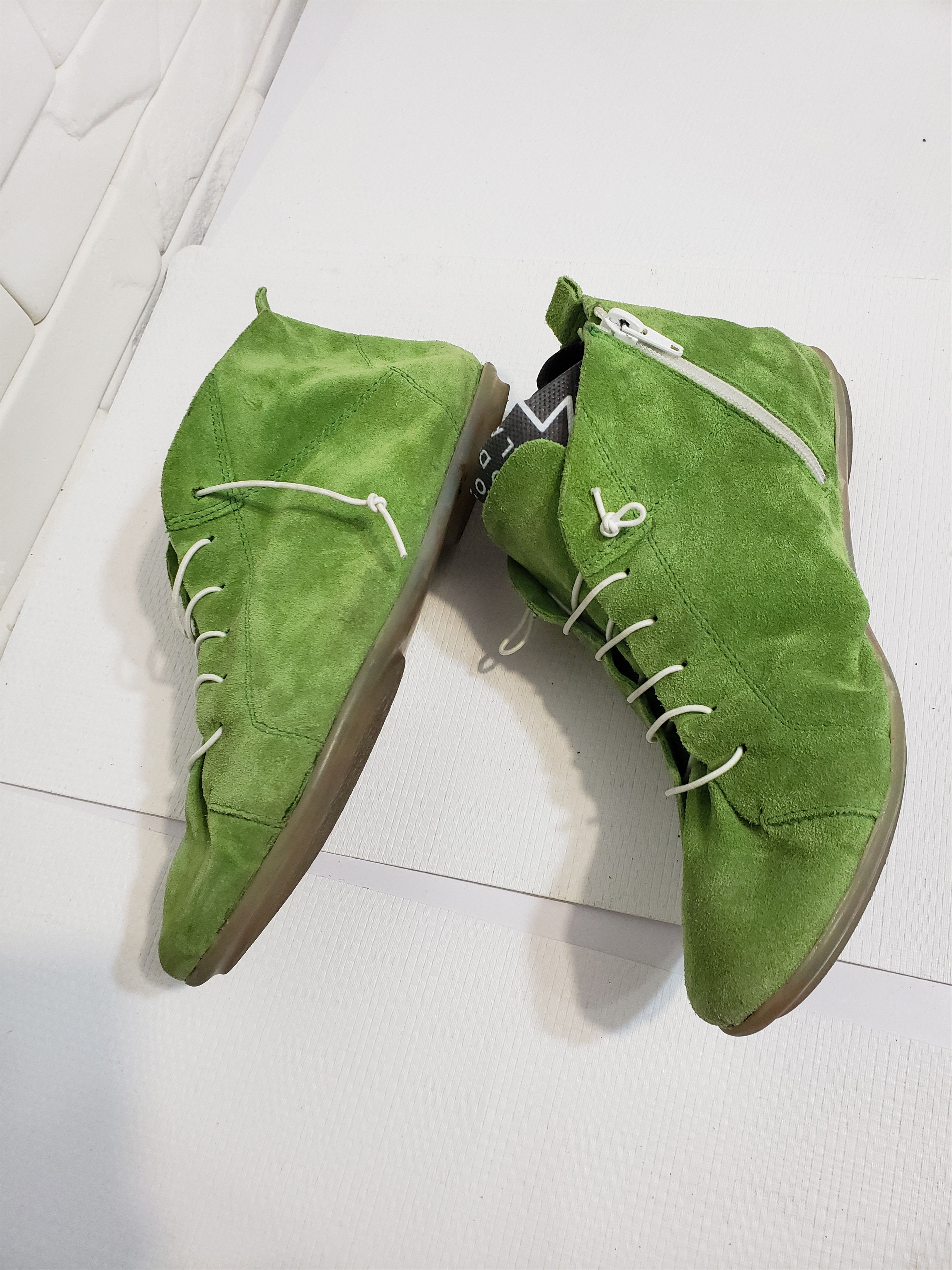 Genuine Leather Stylish women's leather shoes. Size US 9 / IT 39 - 6 Thumbnail