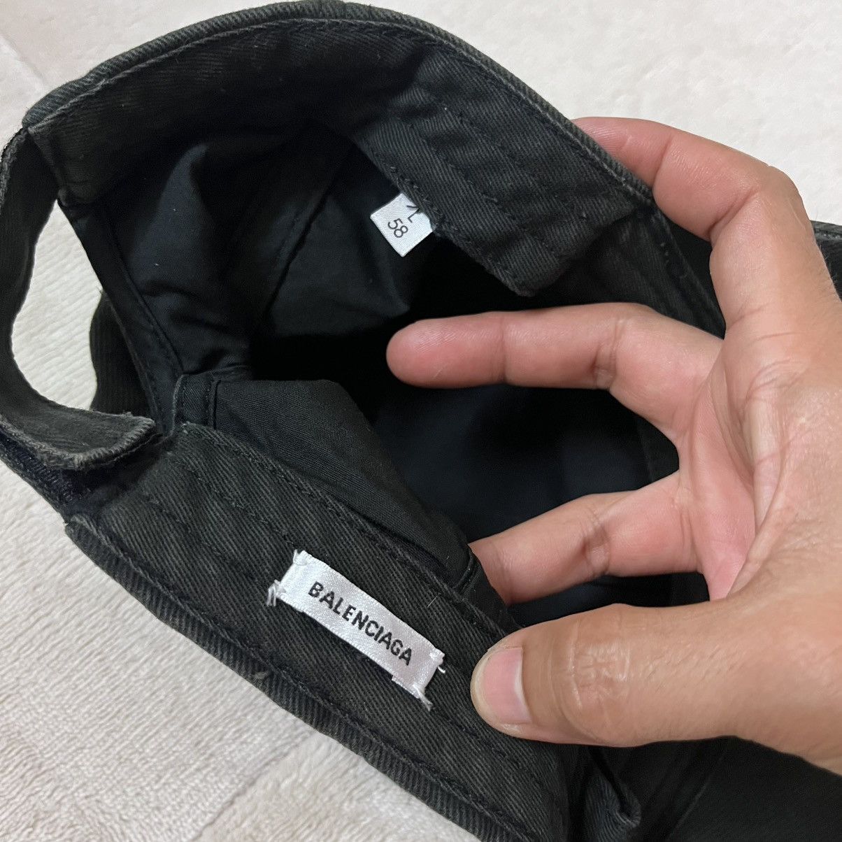 Balenciaga Authentic Balenciaga Baseball Black Cap Size ONE SIZE - 6 Thumbnail