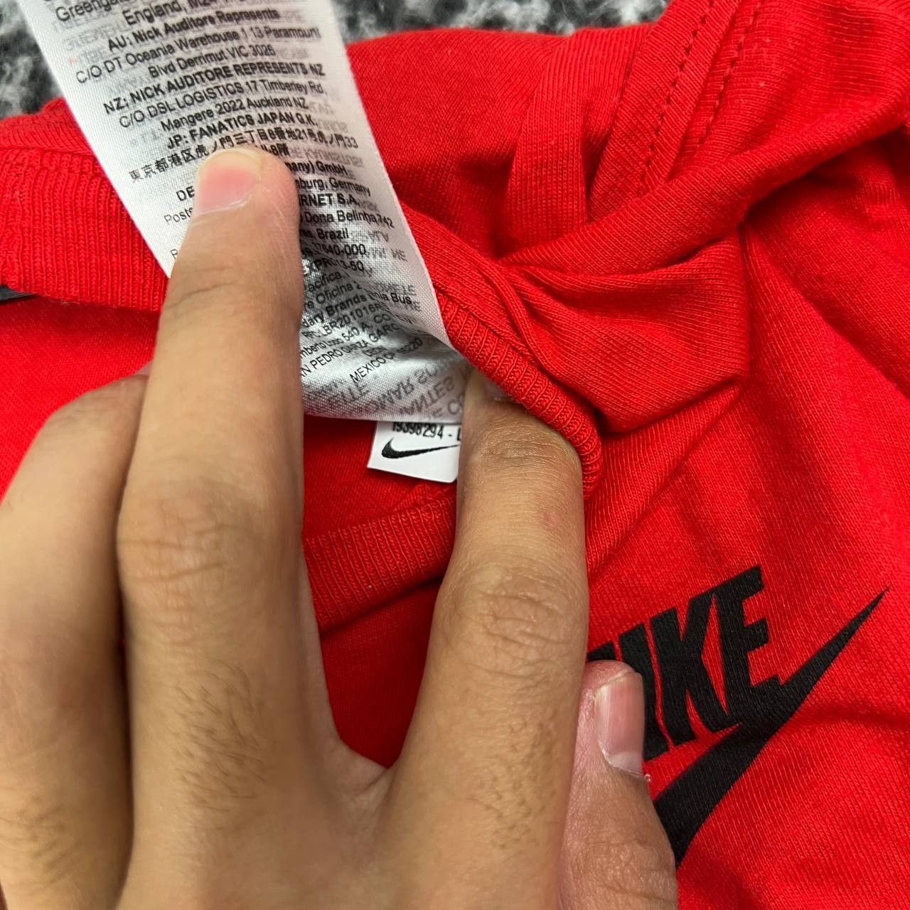 Nike Nike Shirt Men Large Red Georgia Bulldogs Short Sleeve Size US L / EU 52-54 / 3 - 7 Thumbnail