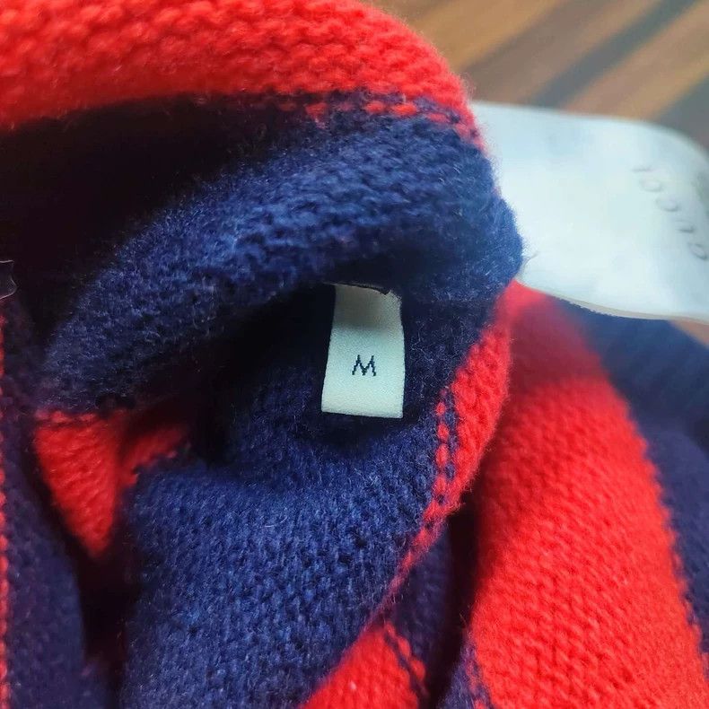 Gucci Striped knitted sweater 2502-Nextarrow