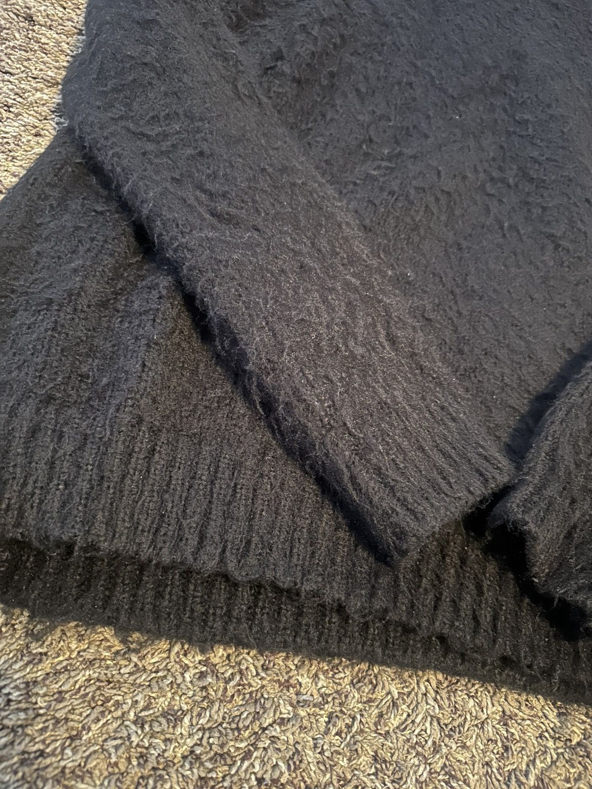 Forever 21 Forever 21 Knit Sweater Long Sleeve Size Large Black Color Size US L / EU 52-54 / 3 - 2 Thumbnail
