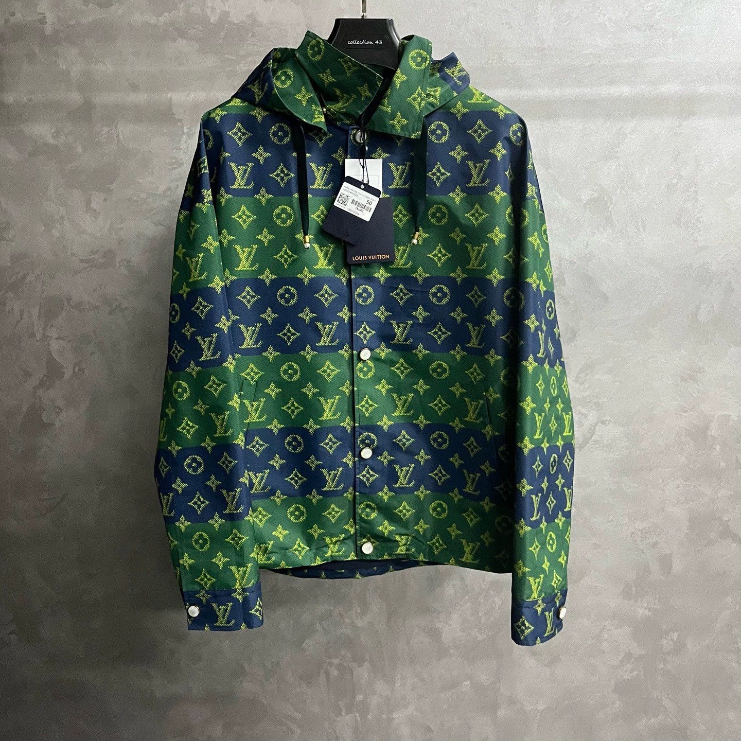 Louis Vuitton louis vuitton hooded long sleeve jacket Size US L / EU 52-54 / 3 - 1 Thumbnail