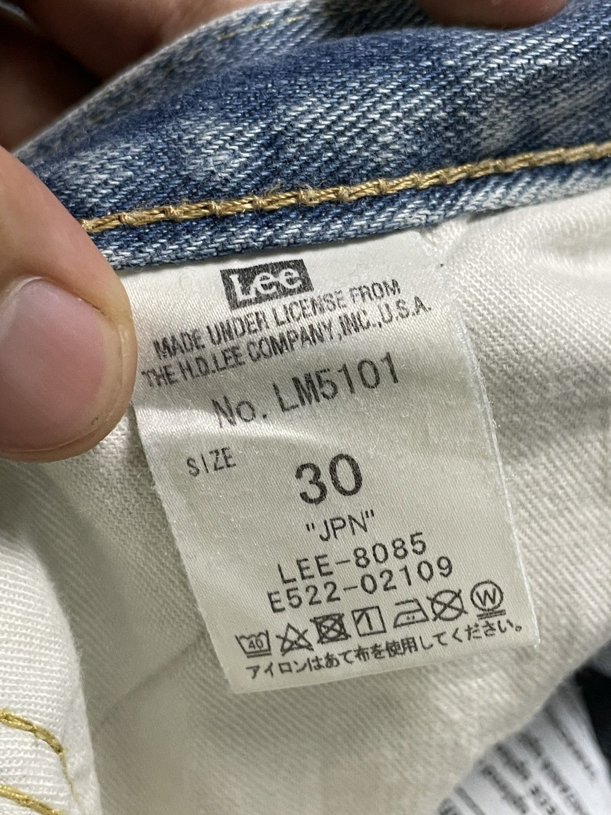 Lee × Vintage Vintage LEE x American Riders Distressed Denim (103) Size US 30 / EU 46 - 7 Thumbnail