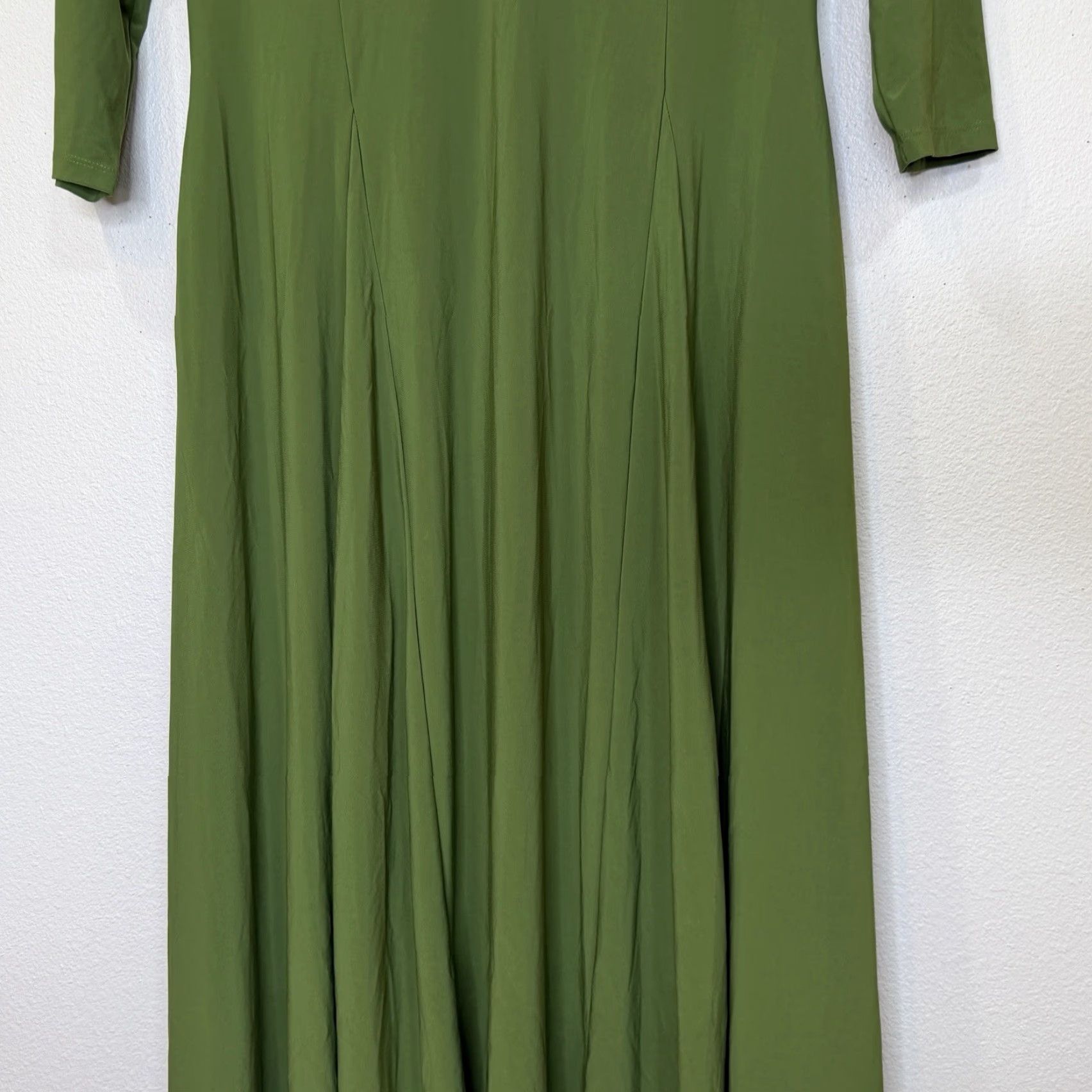 Vintage VINTAGE Attitudes by Renee Como Jersey Midi Swing A-Line Dress Size Small Solid Green 3/4 Sleeve V-Neck Stretch Womens Size S / US 4 / IT 40 - 4 Thumbnail