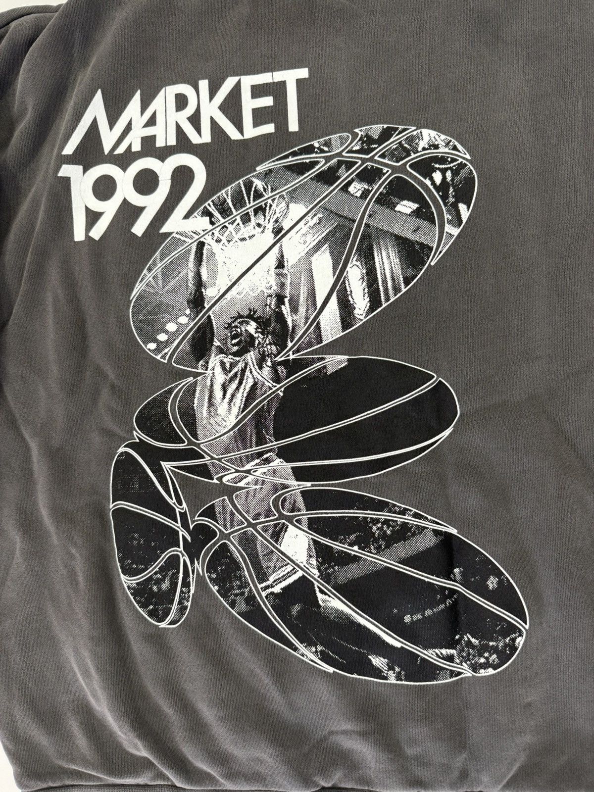 Market Market 1992 Hoodie Size US M / EU 48-50 / 2 - 7 Thumbnail