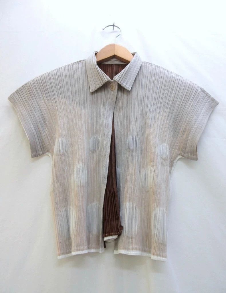 Issey Miyake issey miyake size:3 Relief polka dot shirt 2505-Nextarrow Size XXS / US 00 / IT 34 - 1 Thumbnail