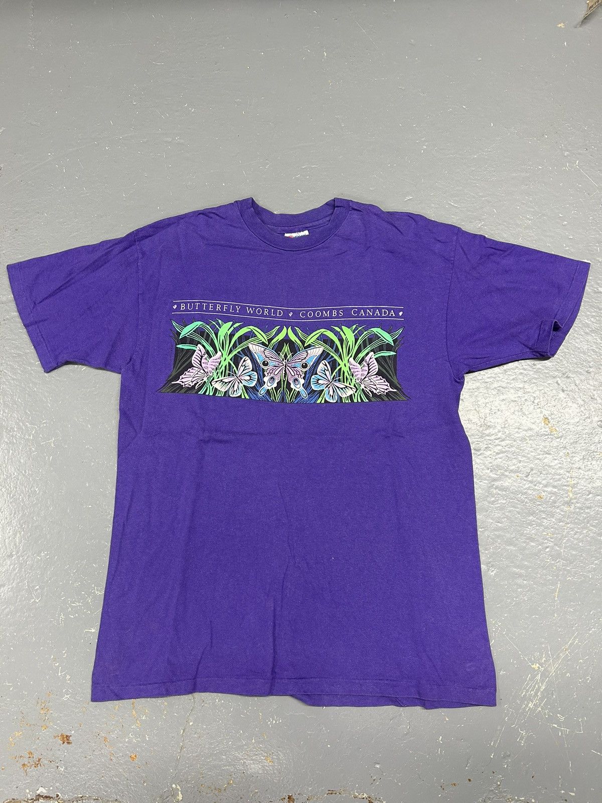 Vintage Crazy Vintage 90s Purple Butterfly Gardens Graphic Tee Shirt Size US L / EU 52-54 / 3 - 1 Thumbnail