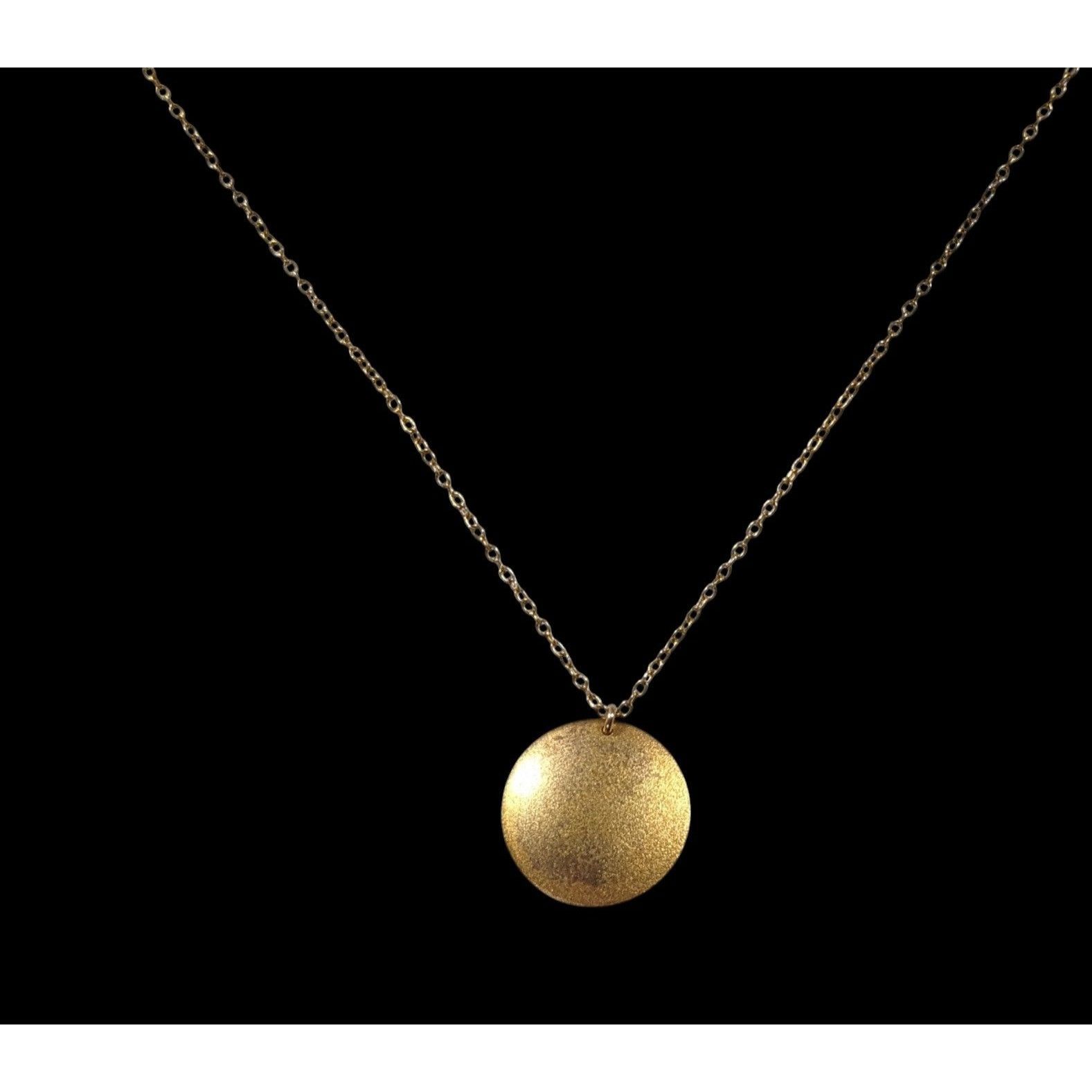 Other Modern Elegant Gold Tone Frosted Circle Pendant Necklace Size ONE SIZE - 1 Thumbnail