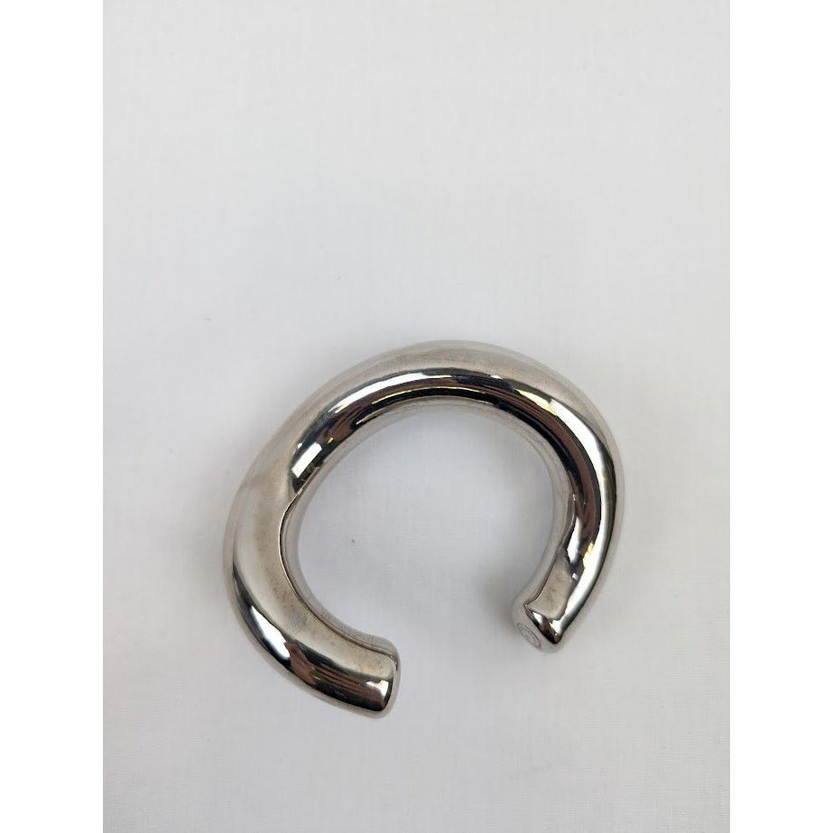 Balenciaga o1rshd1 Size: OS / C Shaped Bracelet in Silver Size ONE SIZE - 2 Thumbnail