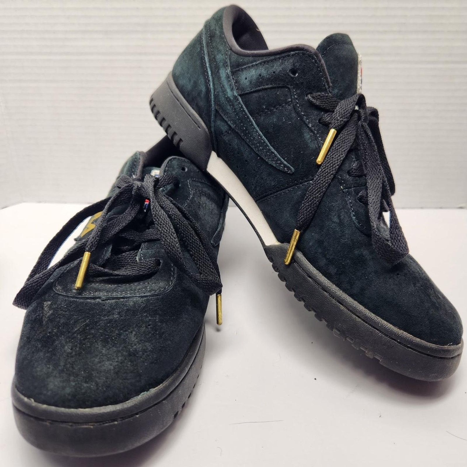 Fila Black Suede Fila Sneakers Size US 9.5 / EU 42-43 - 1 Thumbnail