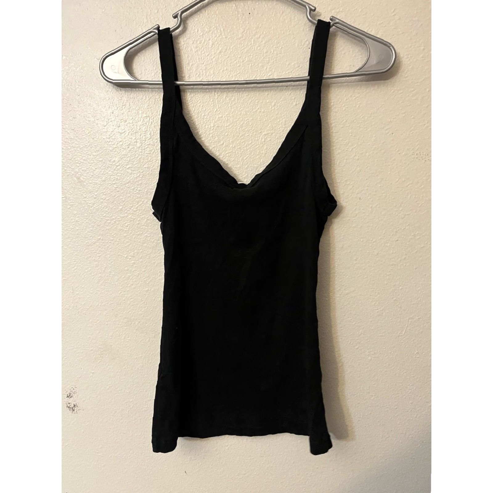 H&M H&M Tank Women Medium Black Solid Ribbed Muscle Shirt Blouse Cami Sleeveless Cotton Modal Knit Tank Women Medium Black Solid Ribbed Size M / US 6-8 / IT 42-44 - 3 Thumbnail