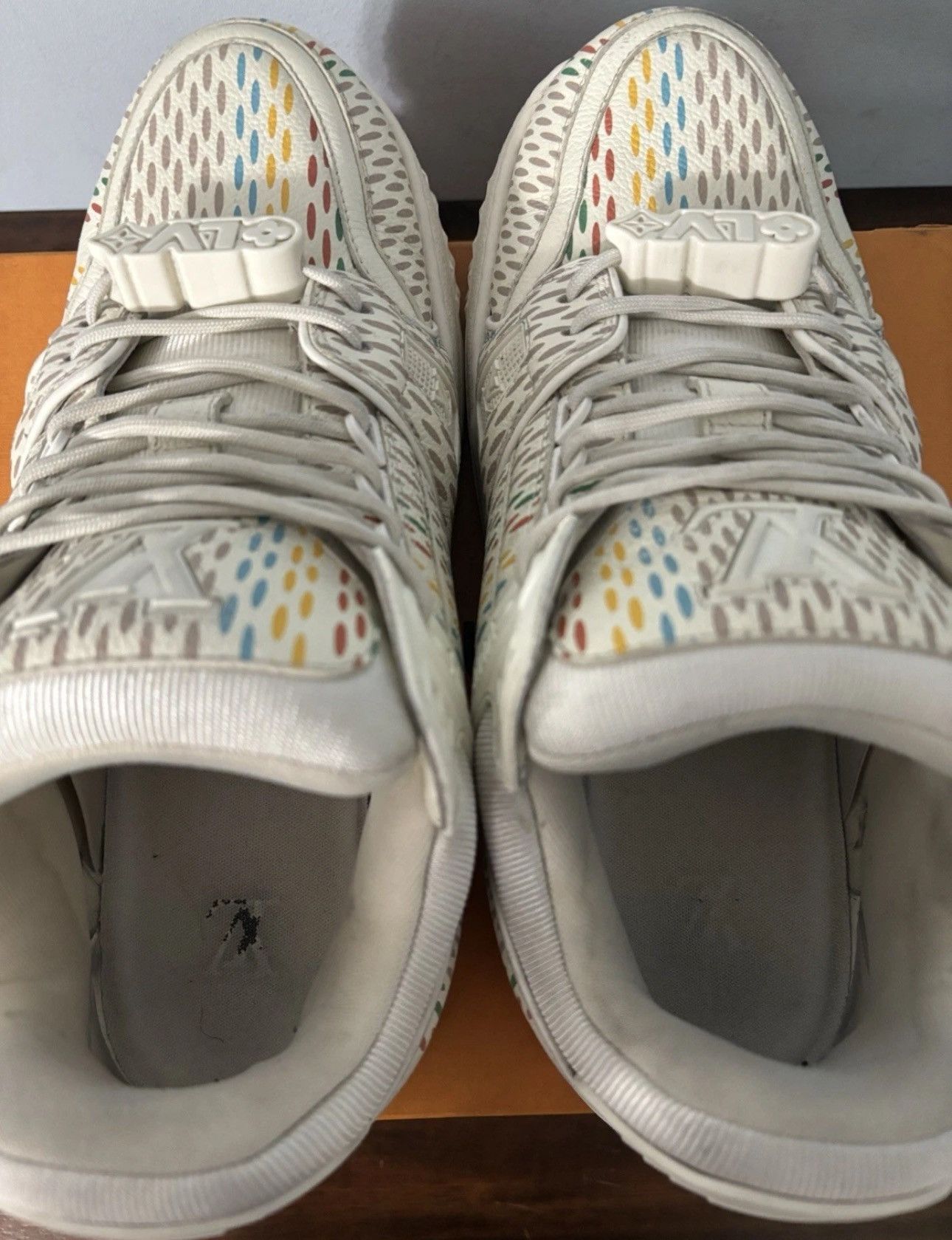 Louis Vuitton Louis Vuitton Maxi Trainer Multicolor Pharrell Size US 9 / EU 42 - 7 Thumbnail