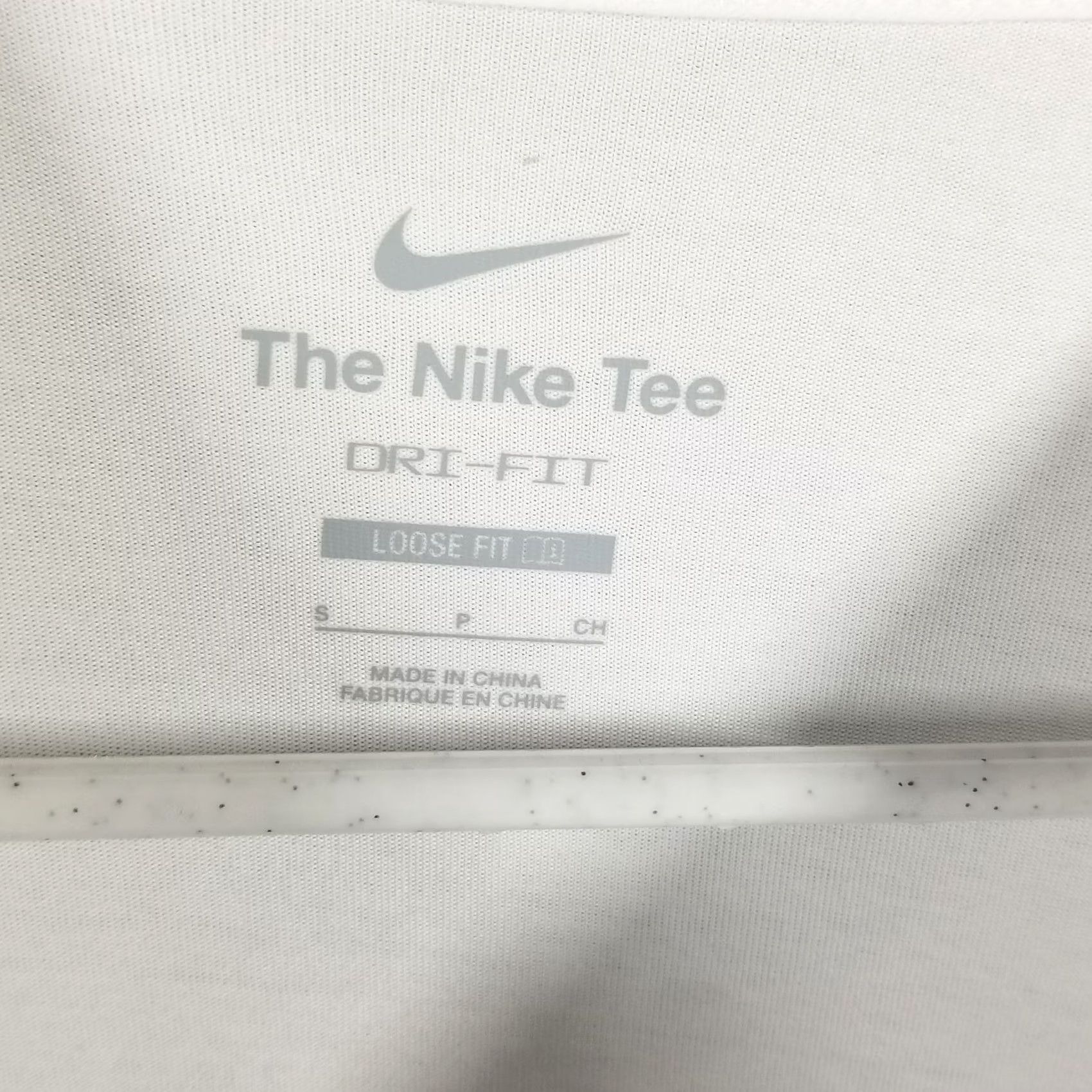 Nike Nike Pro Cropped Long-Sleeve Top S White Women's T-Shirt Nike Dri-Fit Center Swoosh Sample Rare Unreleased Size S / US 4 / IT 40 - 4 Thumbnail