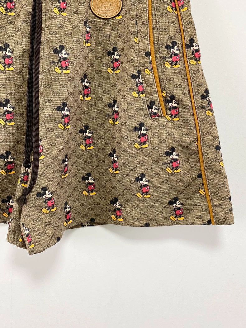 Gucci Gucci Size XXS Mickey's old-fashioned shorts Size US 29 - 4 Thumbnail