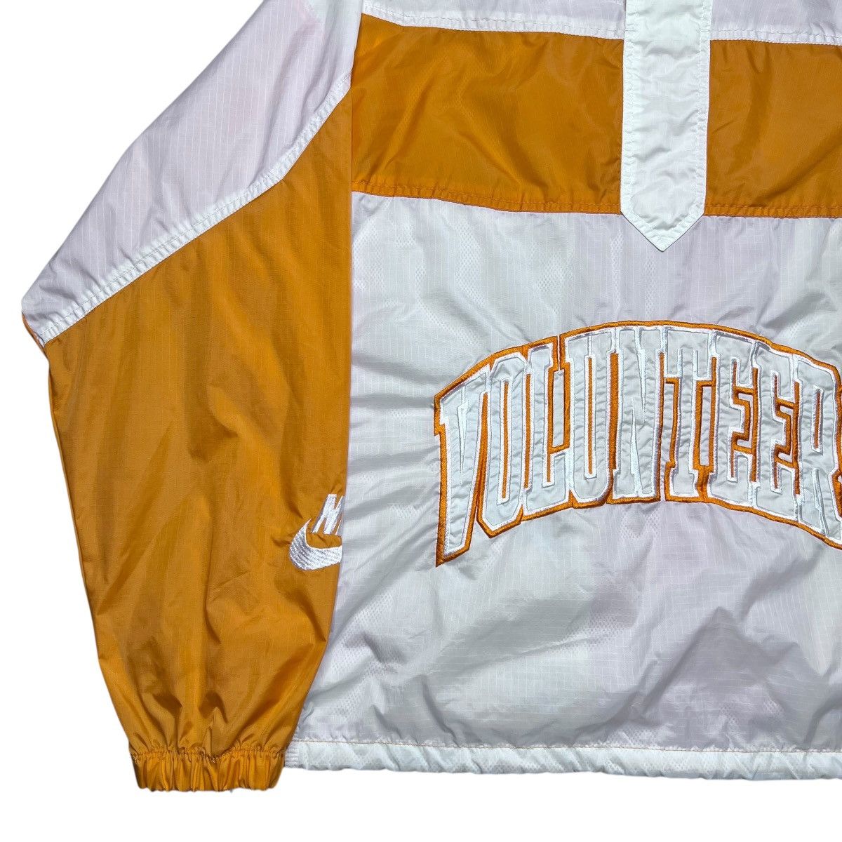 Nike Vtg 1990s NCAA Tennessee Volunteers Nike Windbreaker Jacket Size US L / EU 52-54 / 3 - 23 Thumbnail