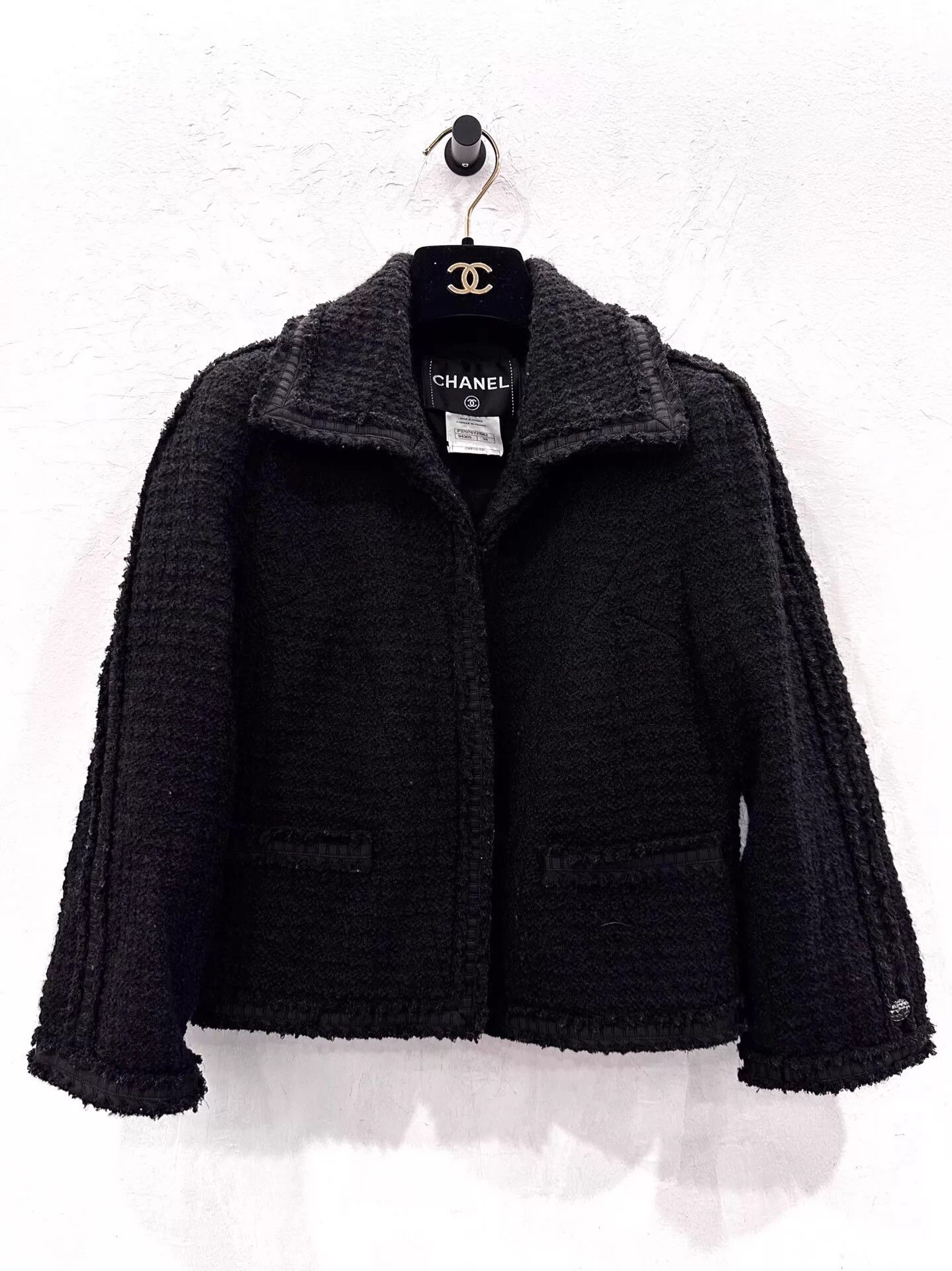 Chanel Chanel Women's Black Tweed Silver Quilted CC Button Jacket Size XS / US 0-2 / IT 36-38 - 1 Thumbnail
