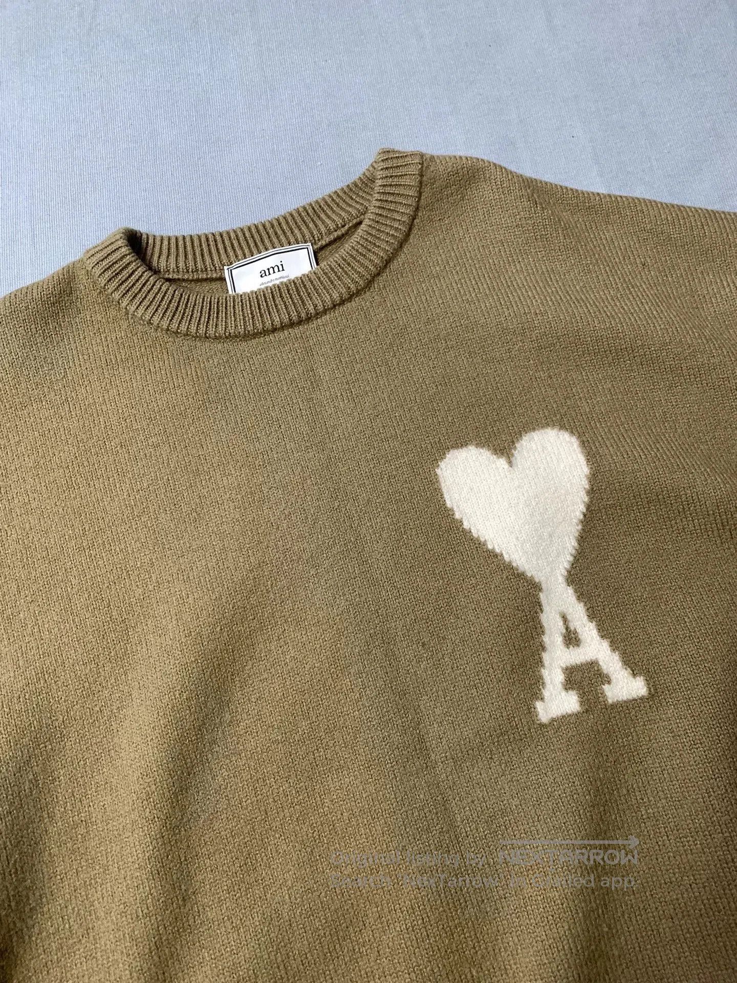 AMI Ami Heart Logo Sweater. Size M / US 6-8 / IT 42-44 - 1 Thumbnail