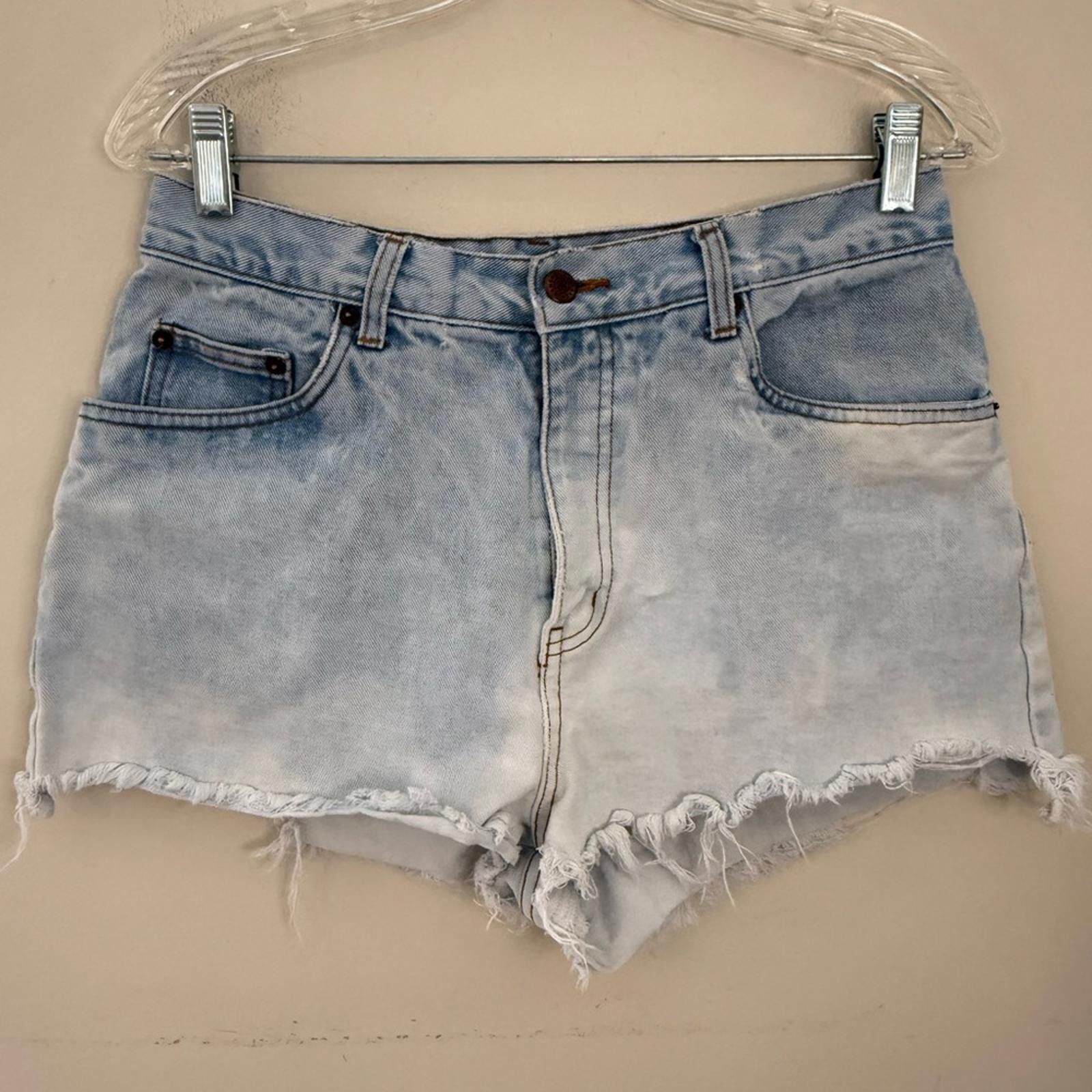 Bill Blass Bill Blass distressed hombre faded cotton jean shorts SZ 10 Size 32" / US 10 / IT 46 - 1 Thumbnail