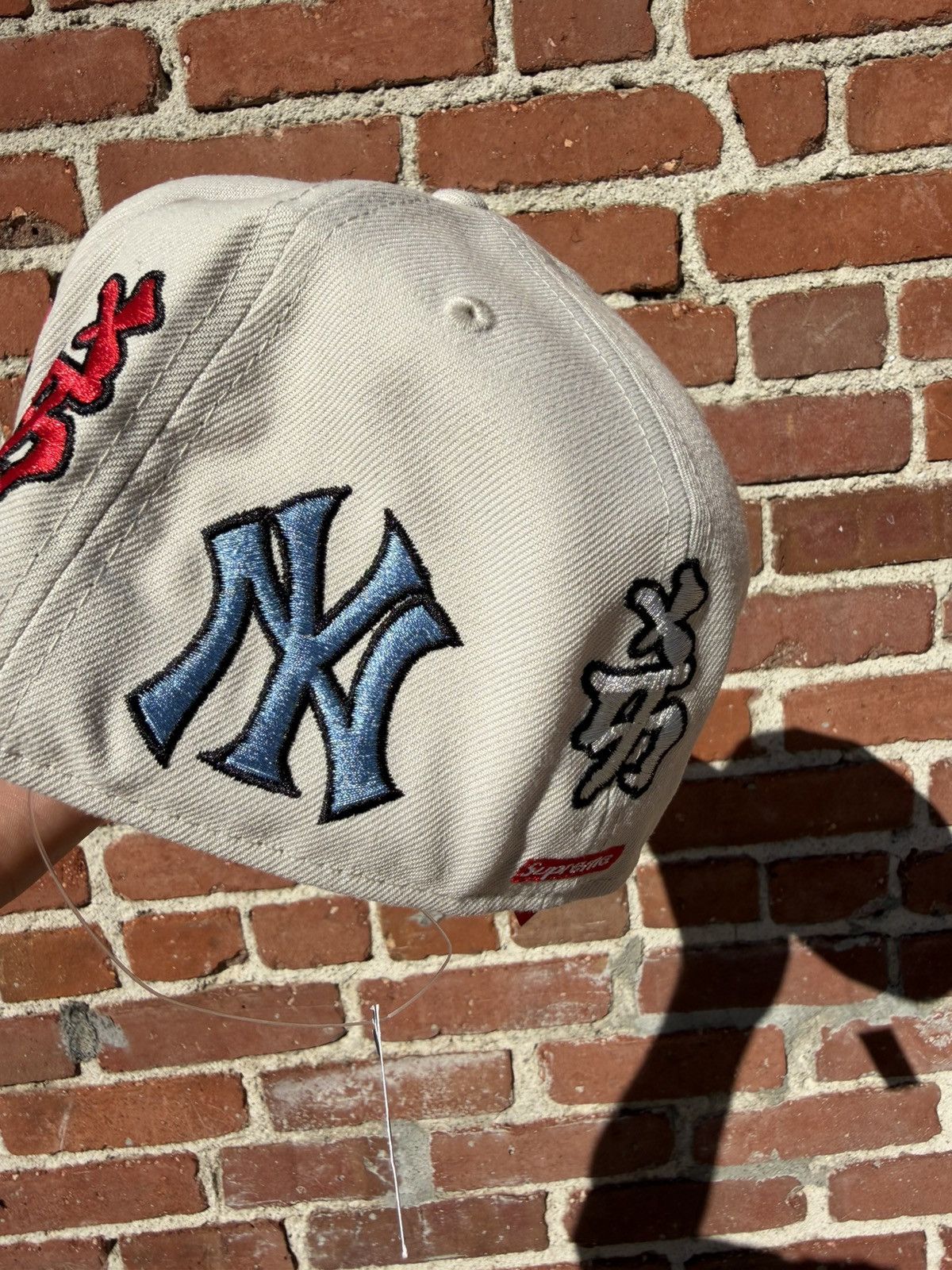 New Era × New York Yankees × Supreme Supreme Yankee Kanji New Era Fitted Hat Size ONE SIZE - 5 Thumbnail