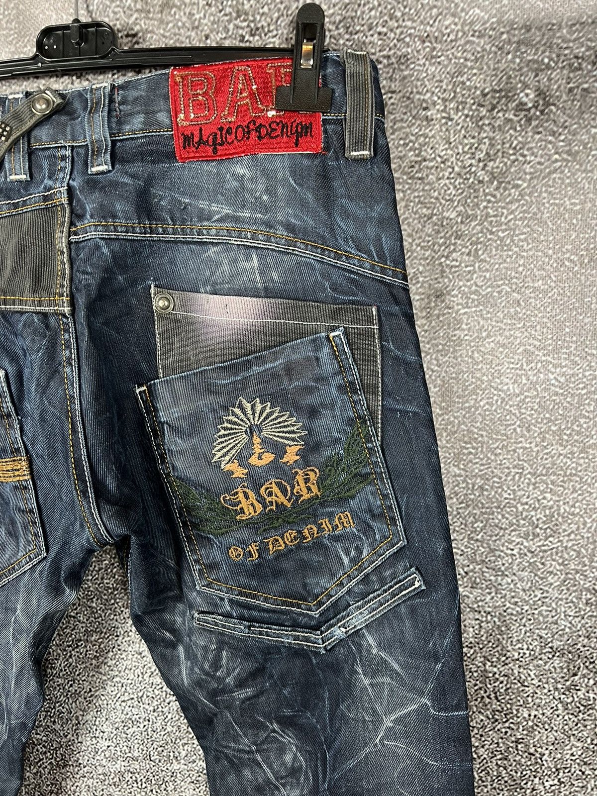 Japanese Brand Bar Magic of Denim Distressed multipocket men’s denim pants Size US 31 - 3 Thumbnail