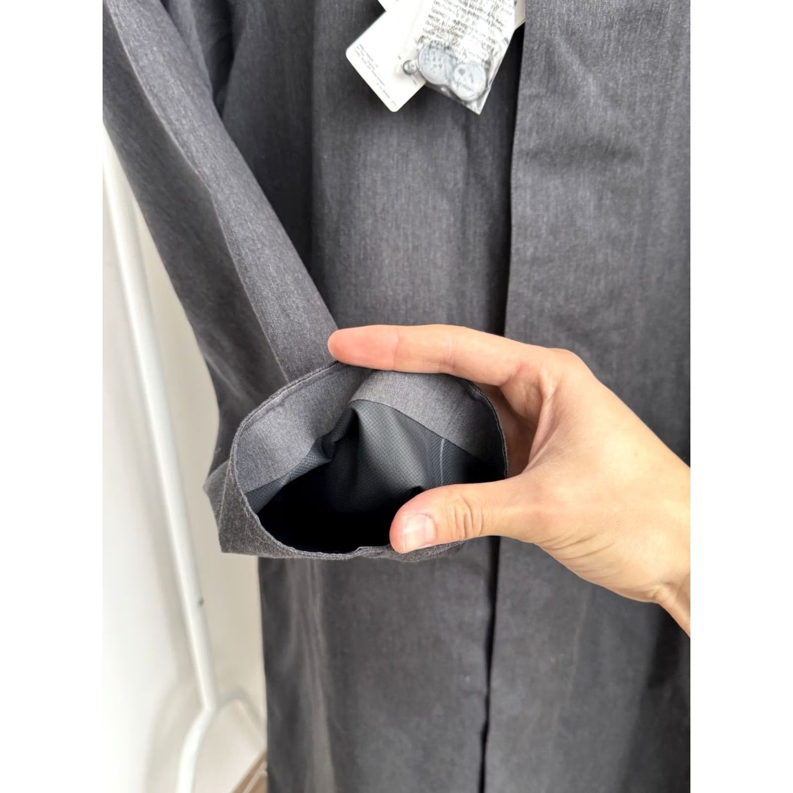 Uniqlo VINTAGE Uniqlo Blocktech Rain Coat Trench Gray Jacket Mens Size L New Tags Size US L / EU 52-54 / 3 - 7 Thumbnail