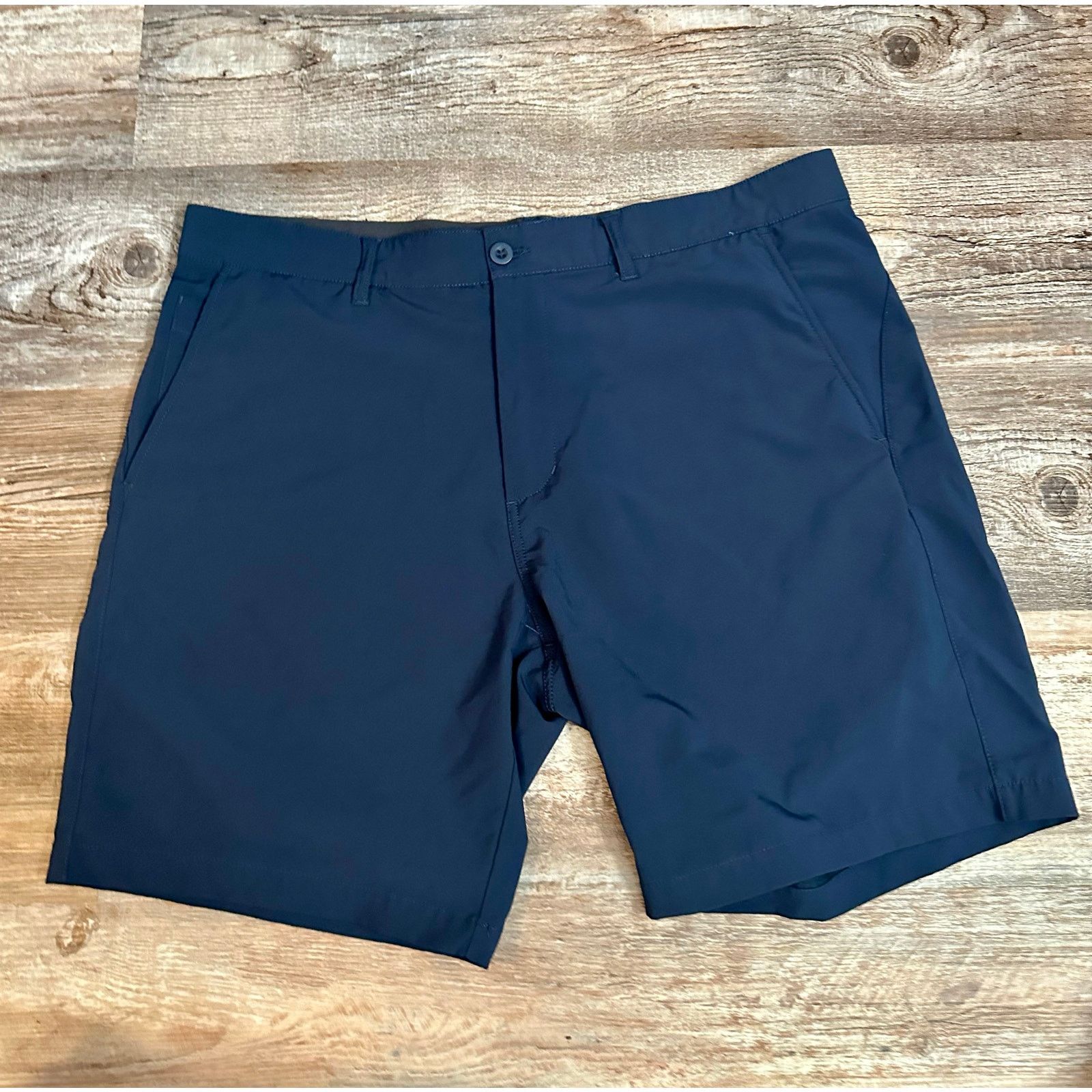 Johnston & Murphy Johnston & Murphy performance shorts in navy size 38R Size US 38 / EU 54 - 1 Thumbnail