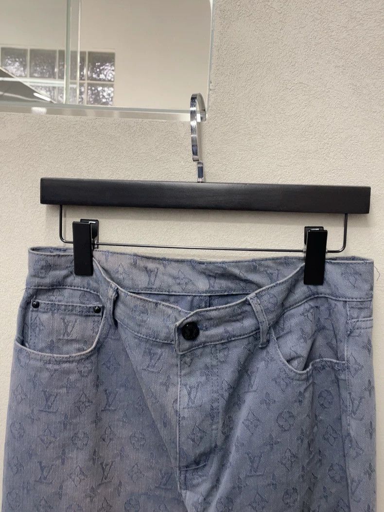Louis Vuitton Louis Vuitton Full Print Pants 2504-Nextarrow Size US 30 / EU 46 - 2 Thumbnail