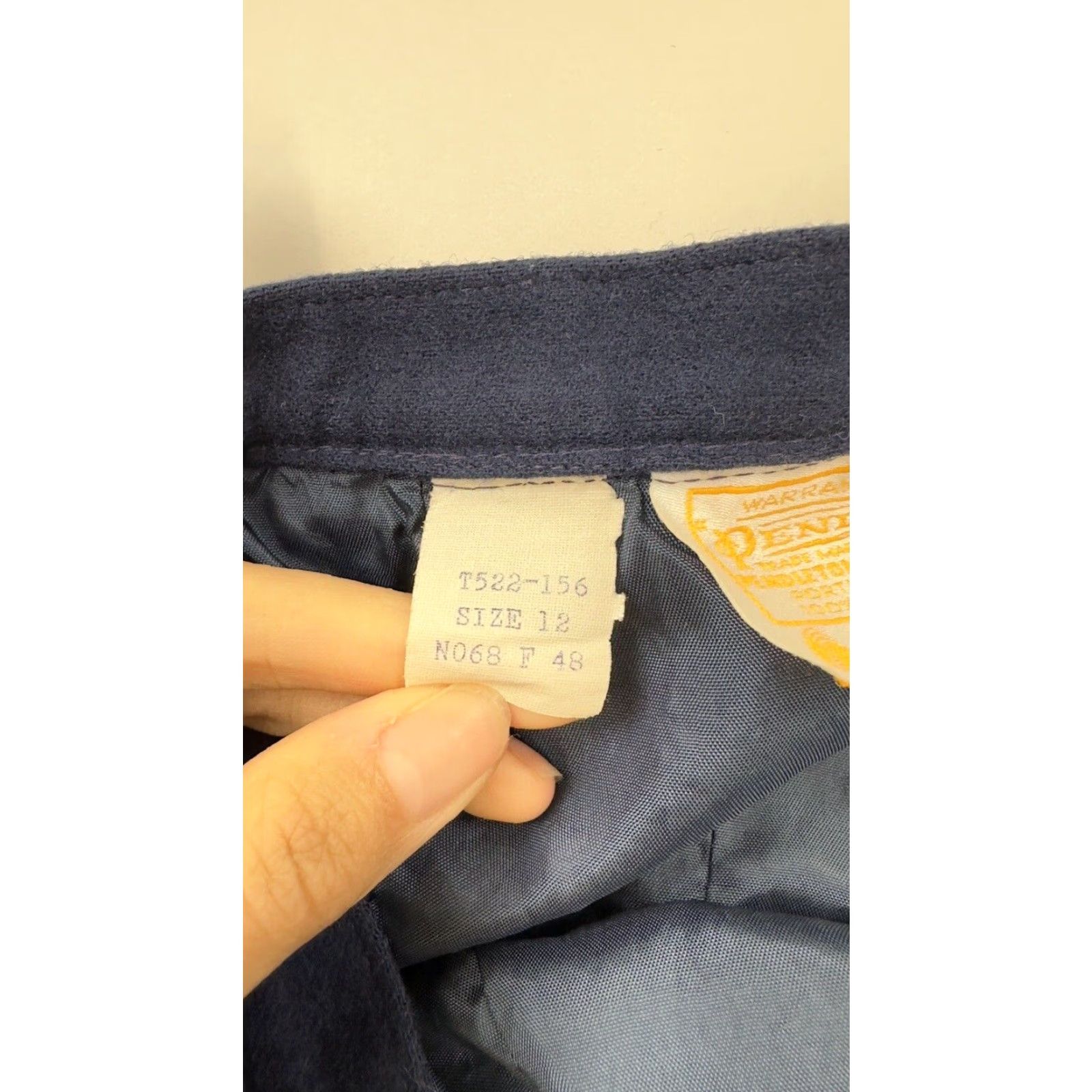 Pendleton VINTAGE Pendleton Skirt Women’s 2 Navy Blue Wool Pencil Made In USA Women's Knee Length Lined Pockets 16 (tagged 16) Size 2 Size 26" / US 2 / IT 38 - 4 Thumbnail