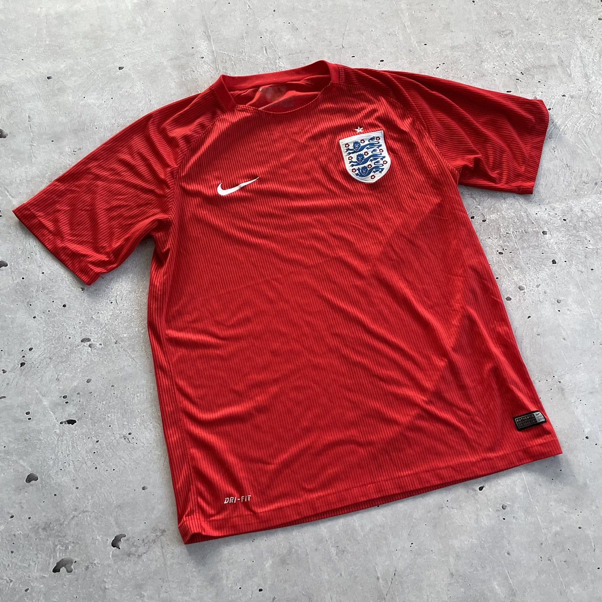 Other × Vintage England 2014 soccer jersey t-shirt Size US L / EU 52-54 / 3 - 3 Thumbnail