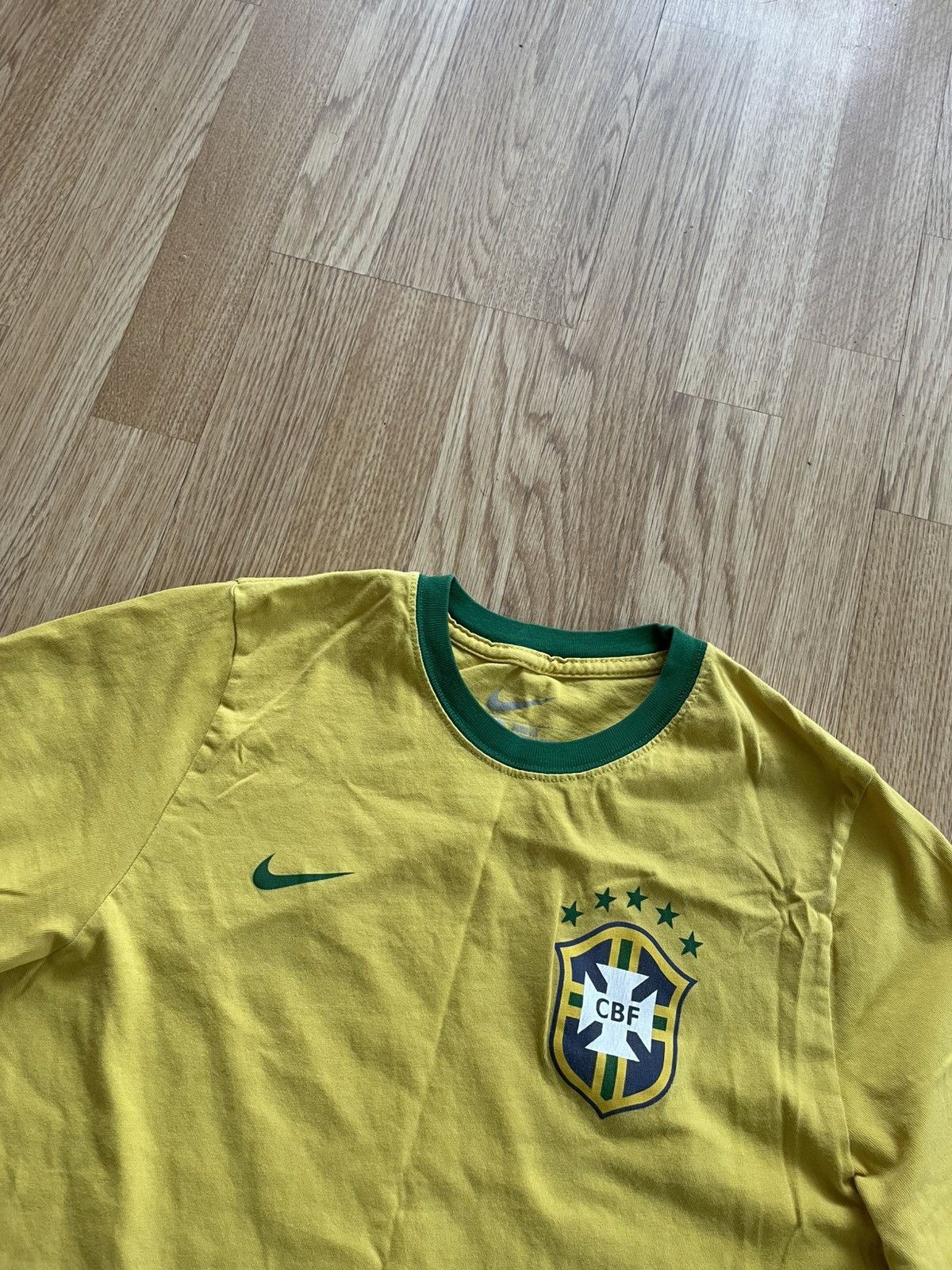 Nike Nike Brazil National Team Vintage Football Tee Size US L / EU 52-54 / 3 - 4 Thumbnail