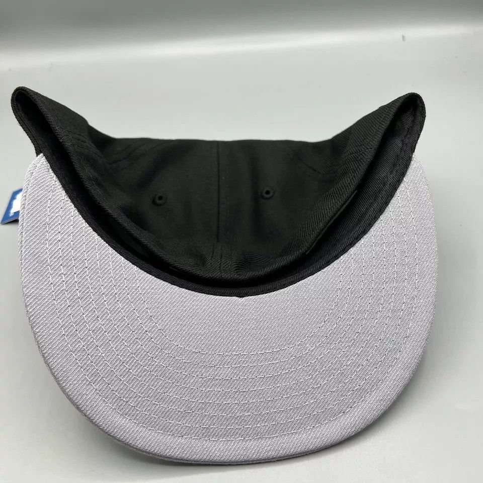 New Era Undefeated Hat Men 7 1/4 59Fifty New Era Fitted Cap New Wool Size ONE SIZE - 6 Thumbnail